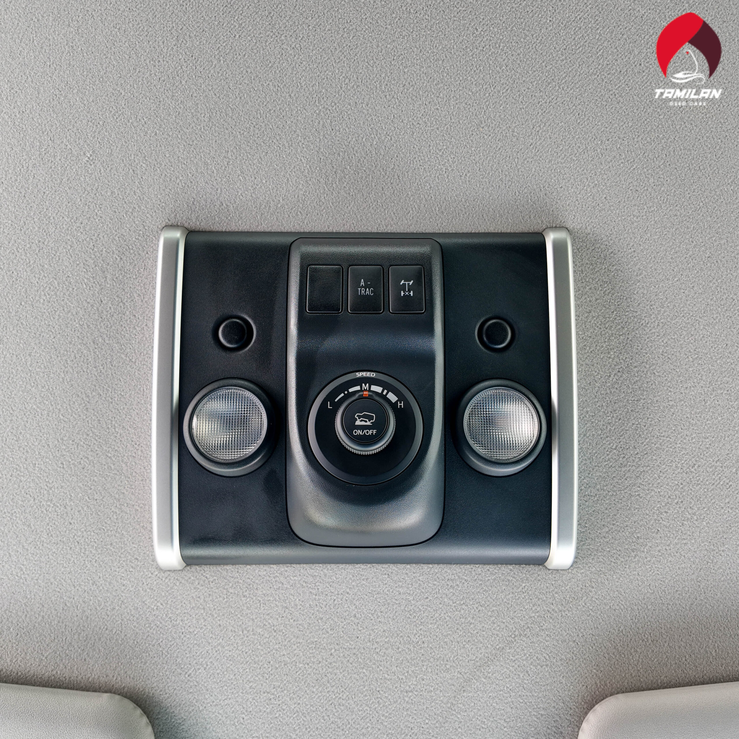 
								2022 Toyota FJ Crusier (White) full									