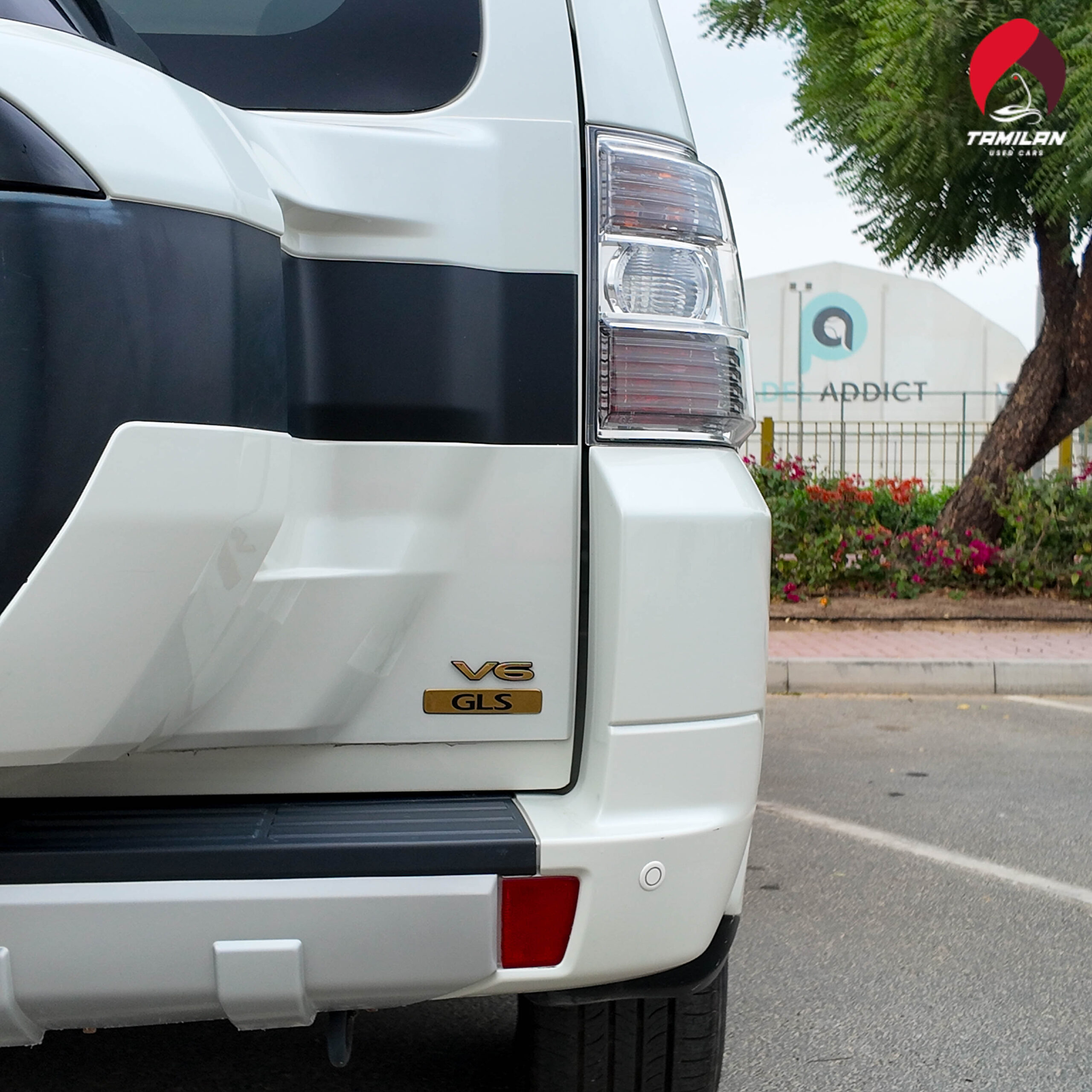 
								2022 | Mitsubishi Pajero 3.5 L | White Pearl Color full									