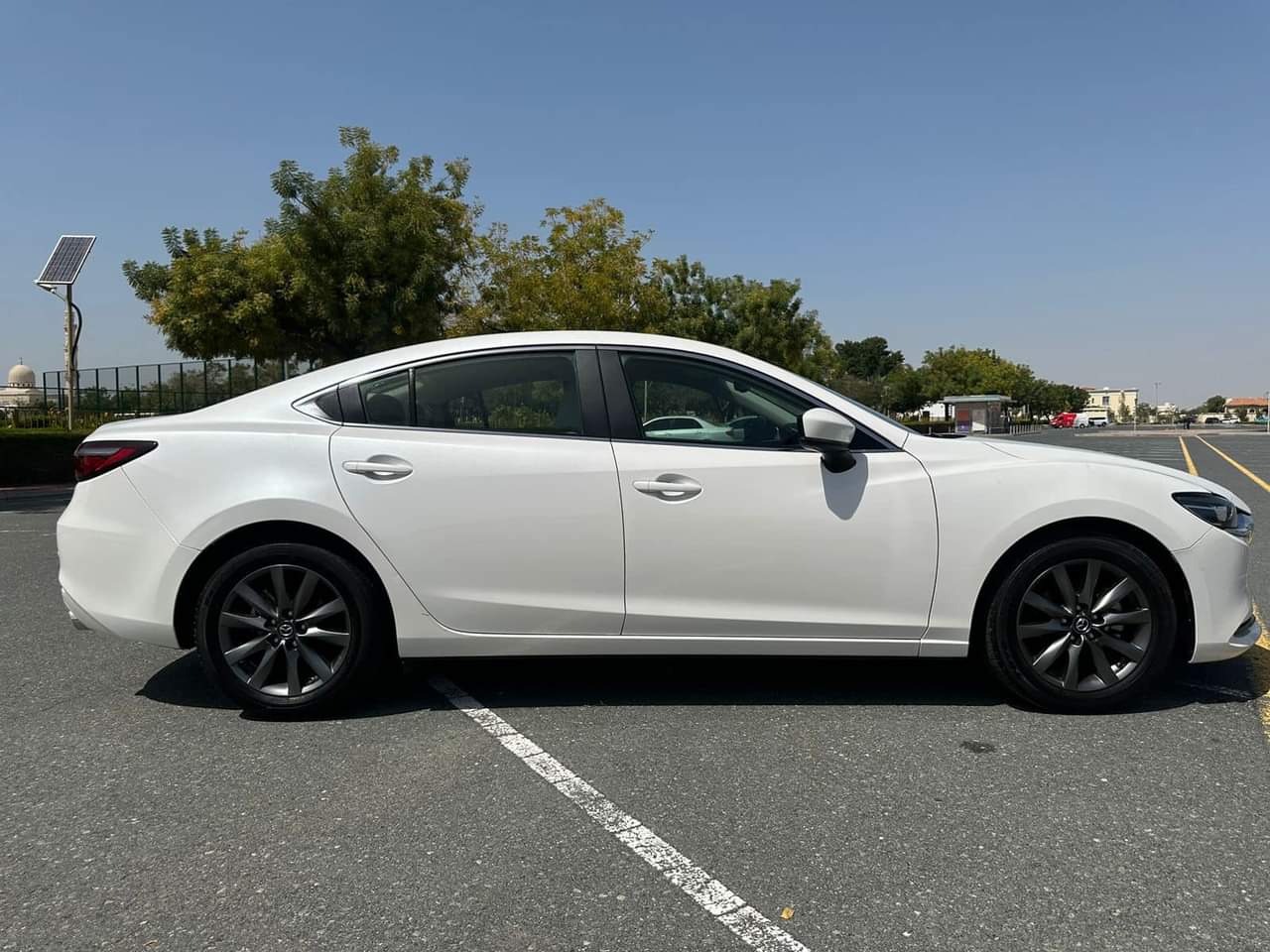 
								MAZDA 6 2022 GCC 2.5L full									