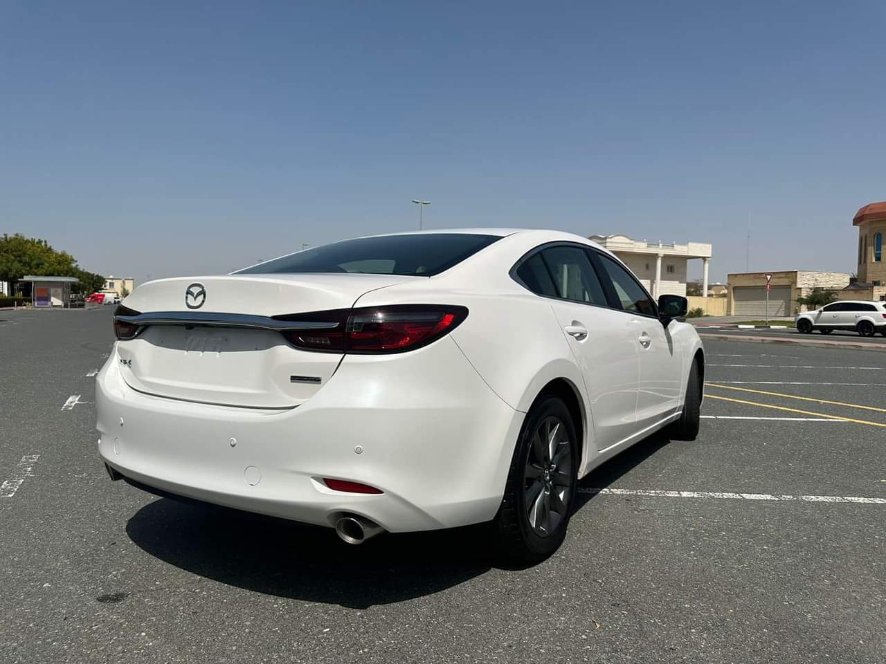 
								MAZDA 6 2022 GCC 2.5L full									