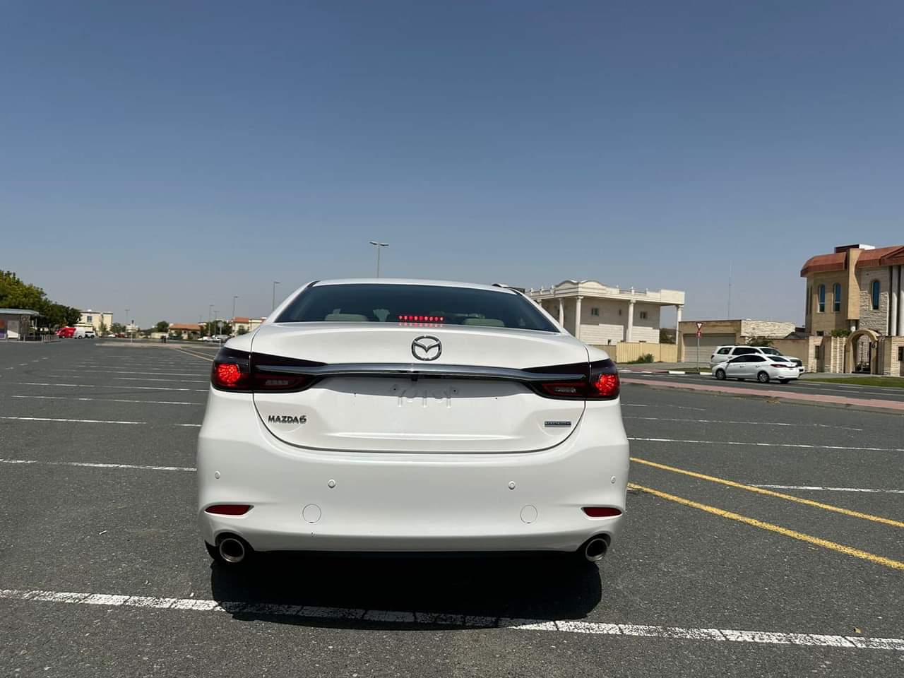 
								MAZDA 6 2022 GCC 2.5L full									