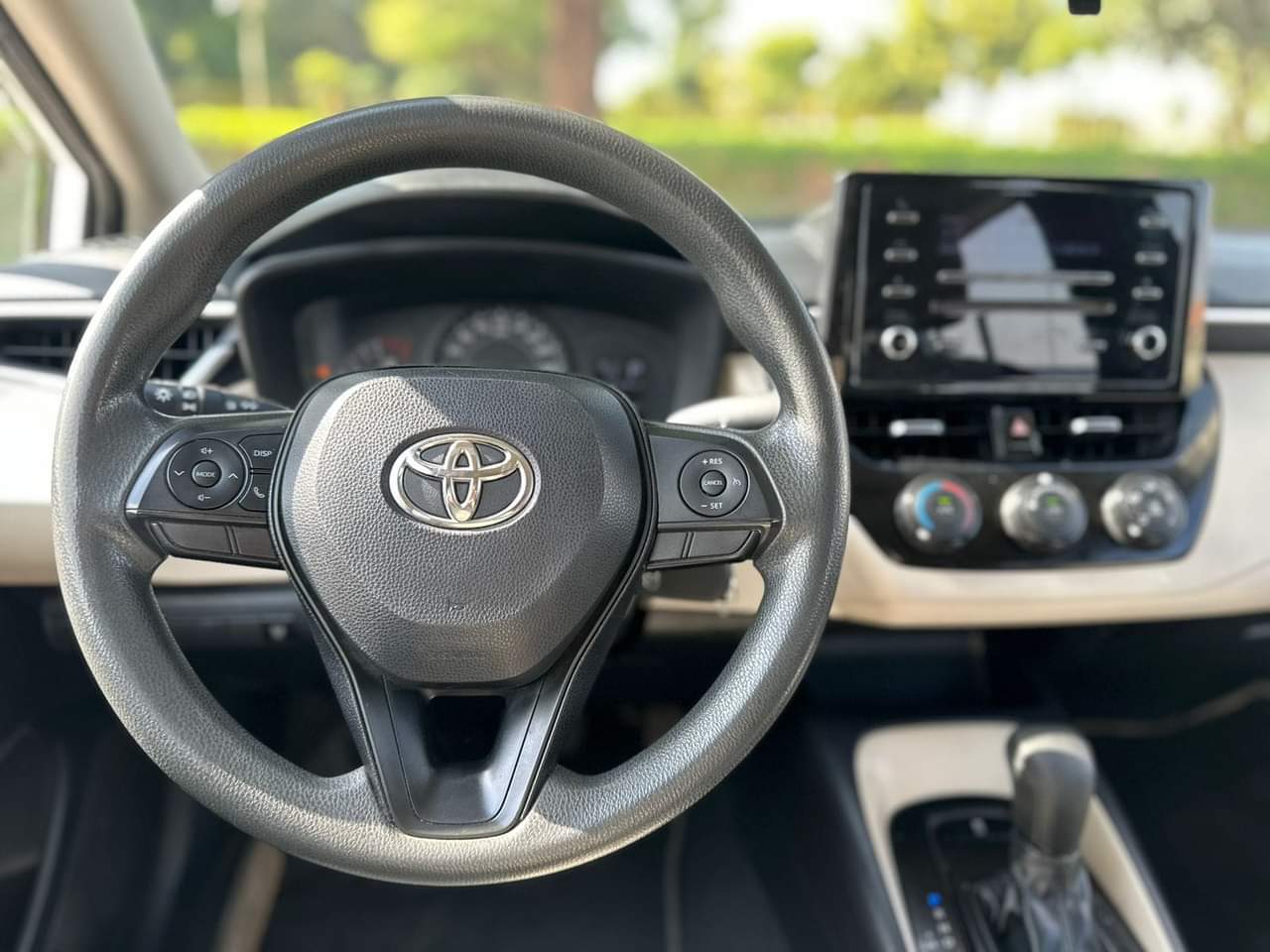 
								2021 TOYOTA COROLLA full									