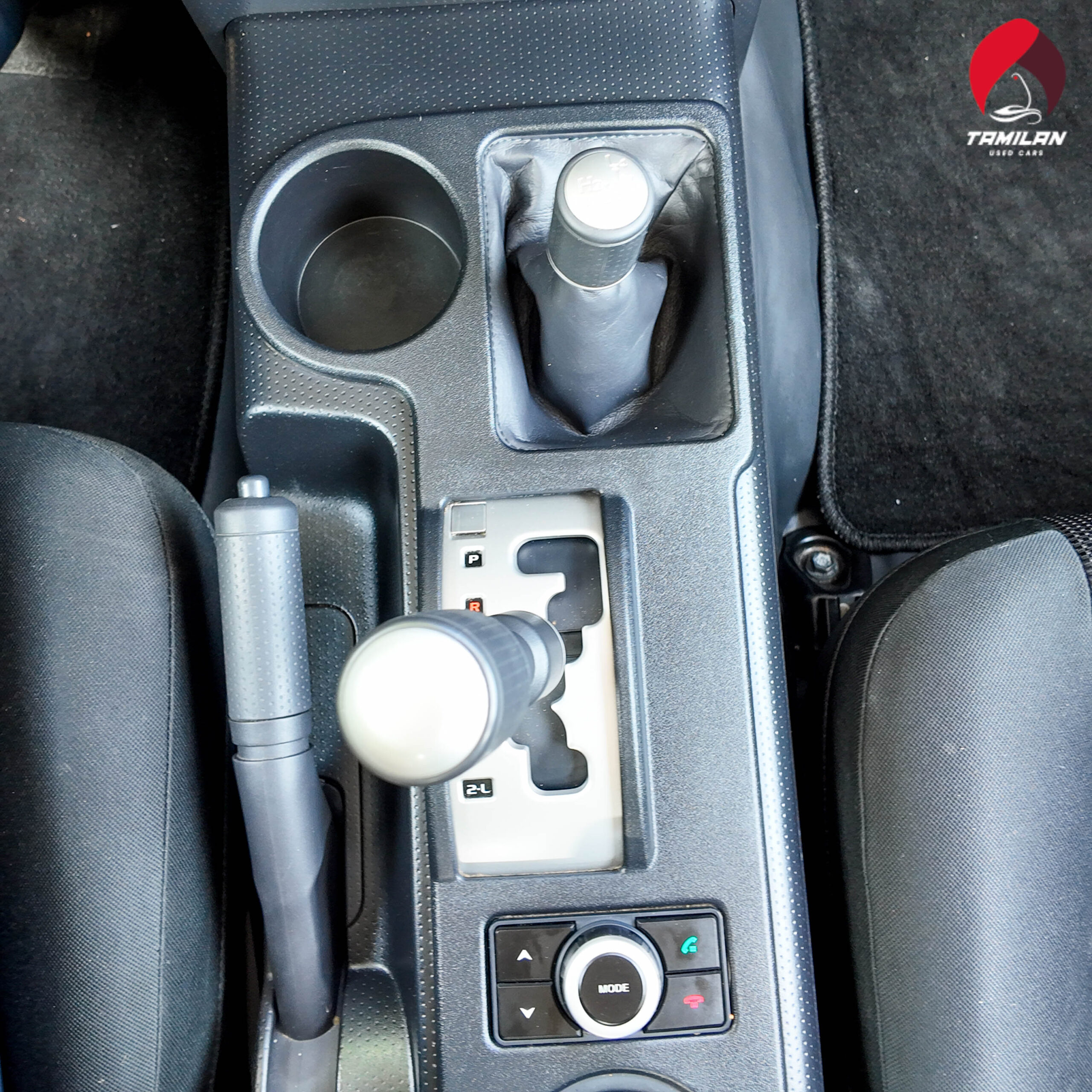 
								Toyota fj cruiser Gxr full									