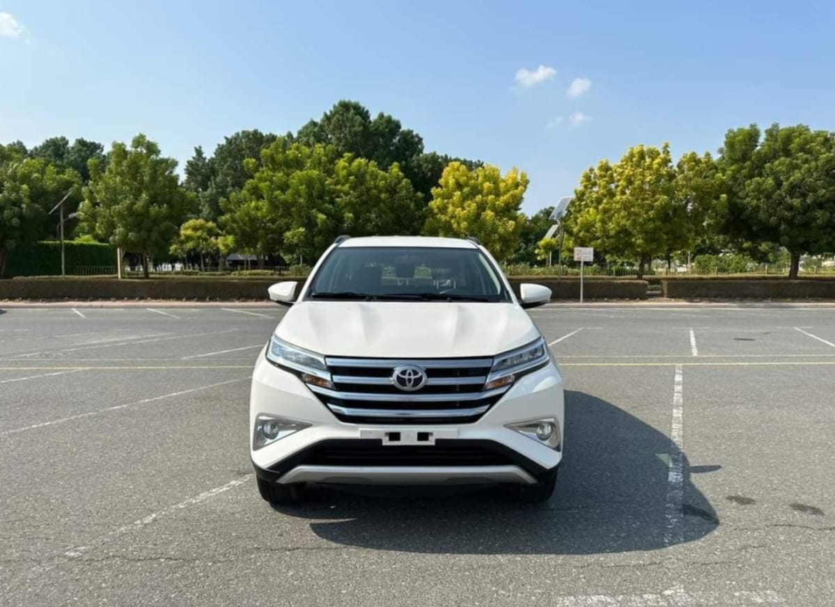 
								Toyota Rush 2021 1.5L EX full									