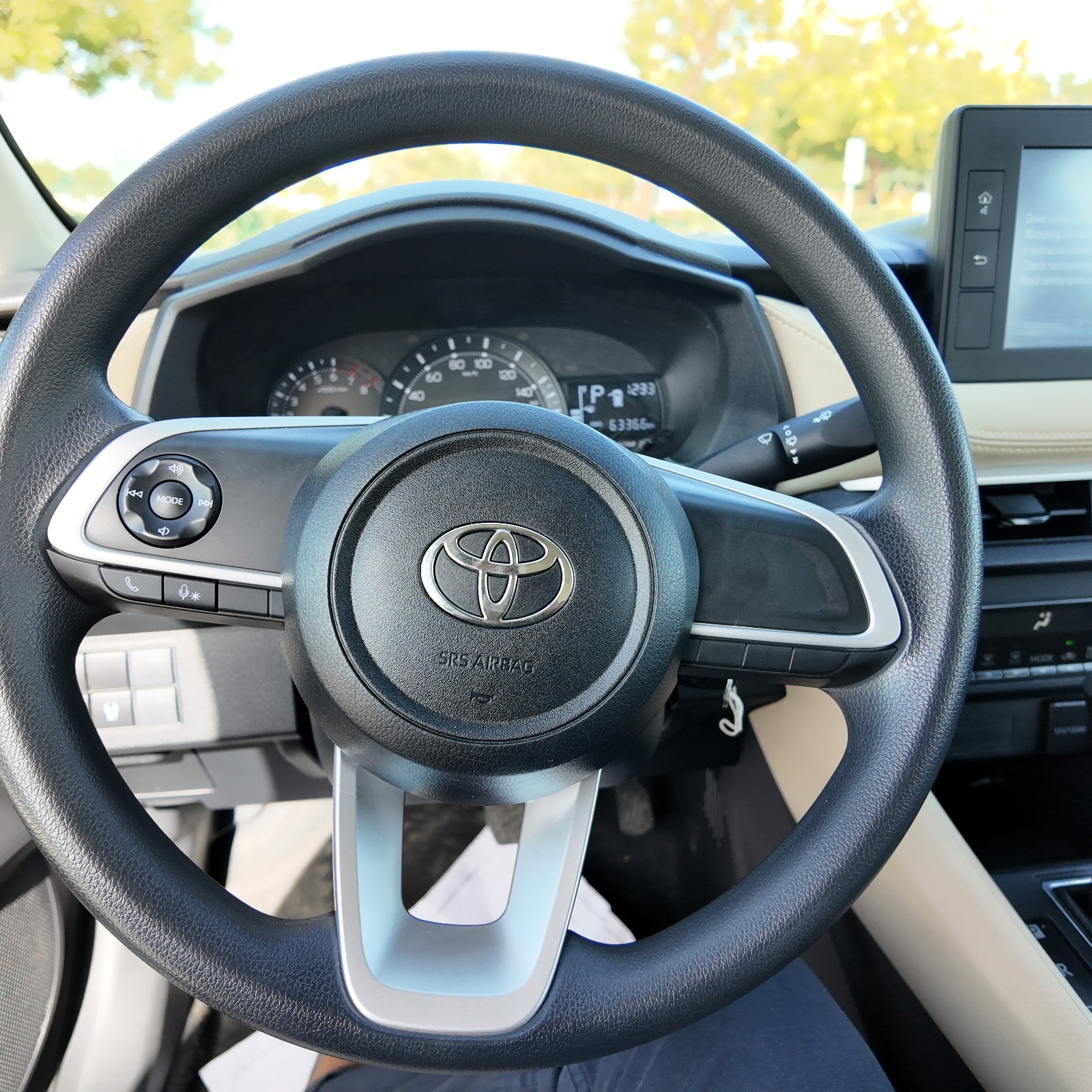 
								Toyota Yaris 2023 full									