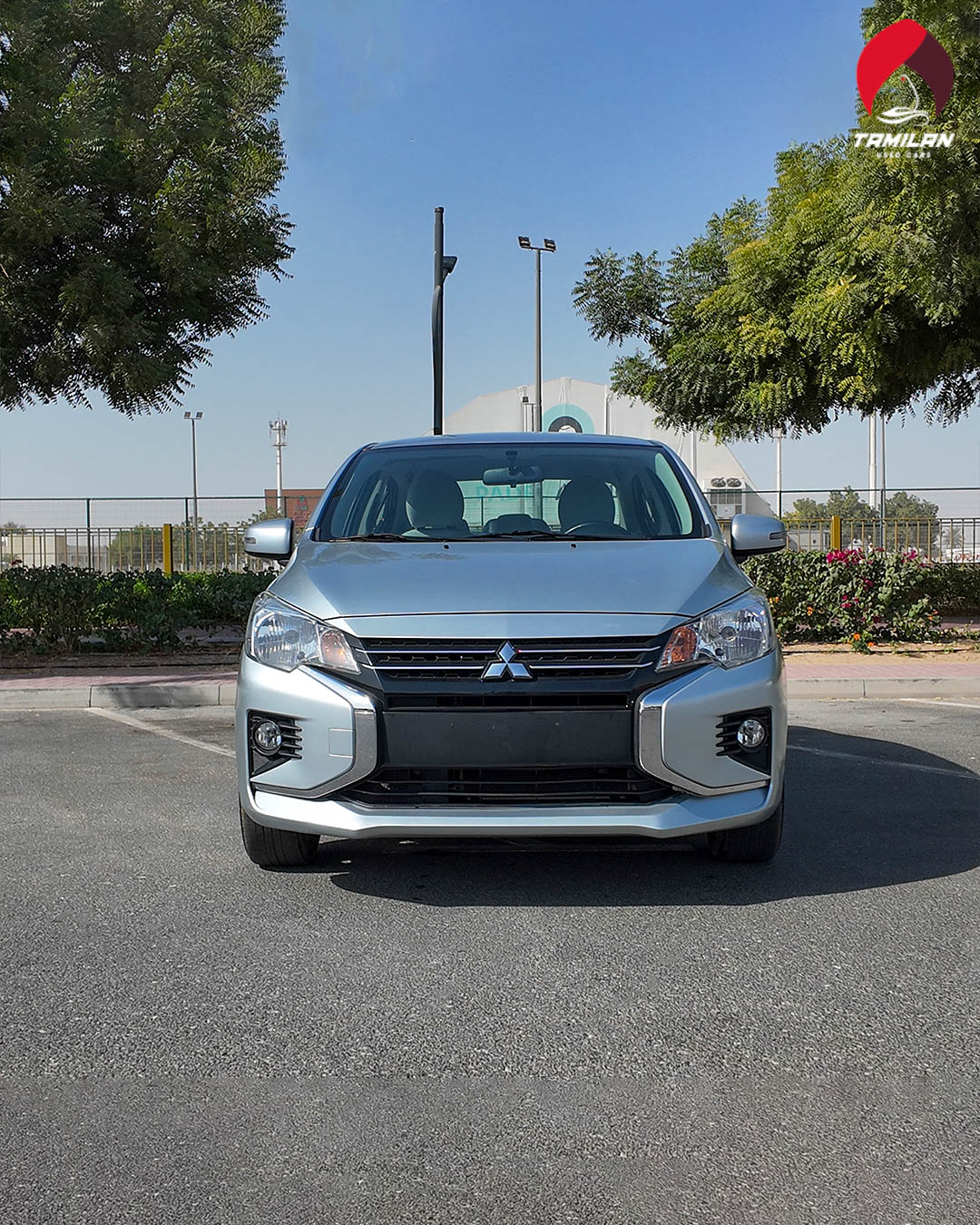 
								Mitsubishi Attrage 2022 Silver full									