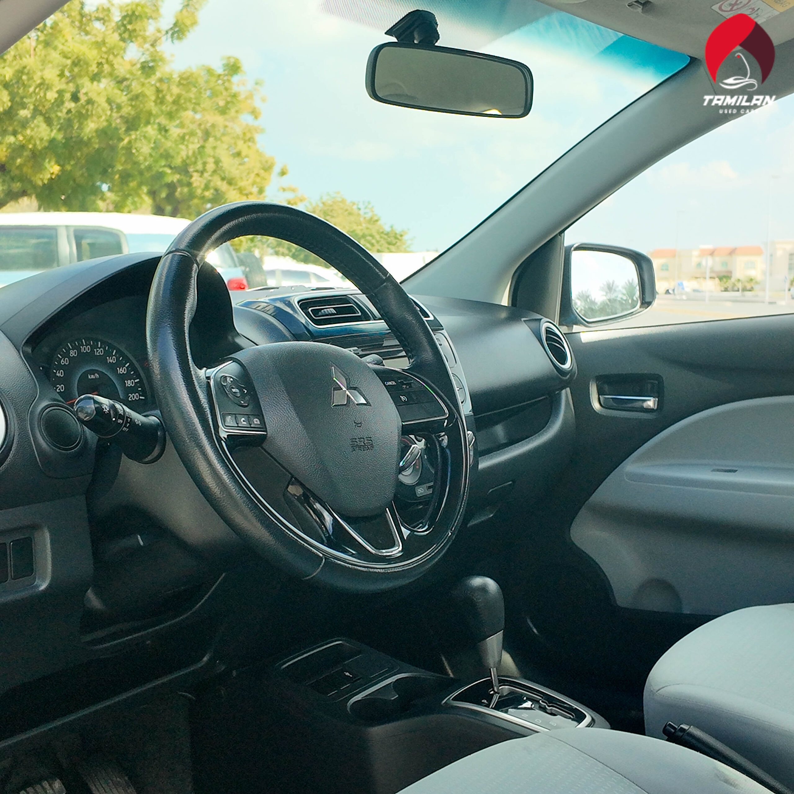 
								Mitsubishi Attrage 2022 Silver full									