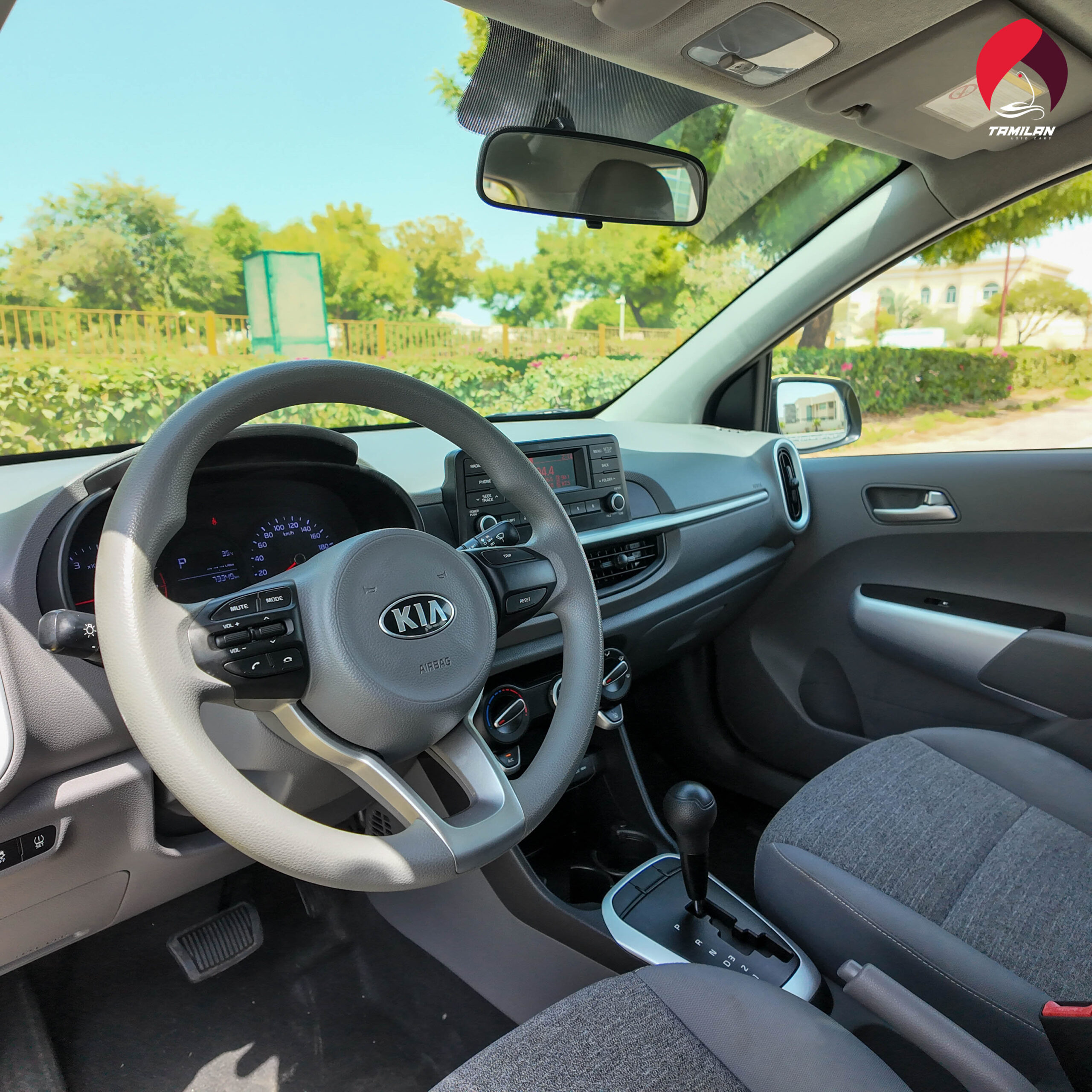 
								Kia Picanto 2020 White full									