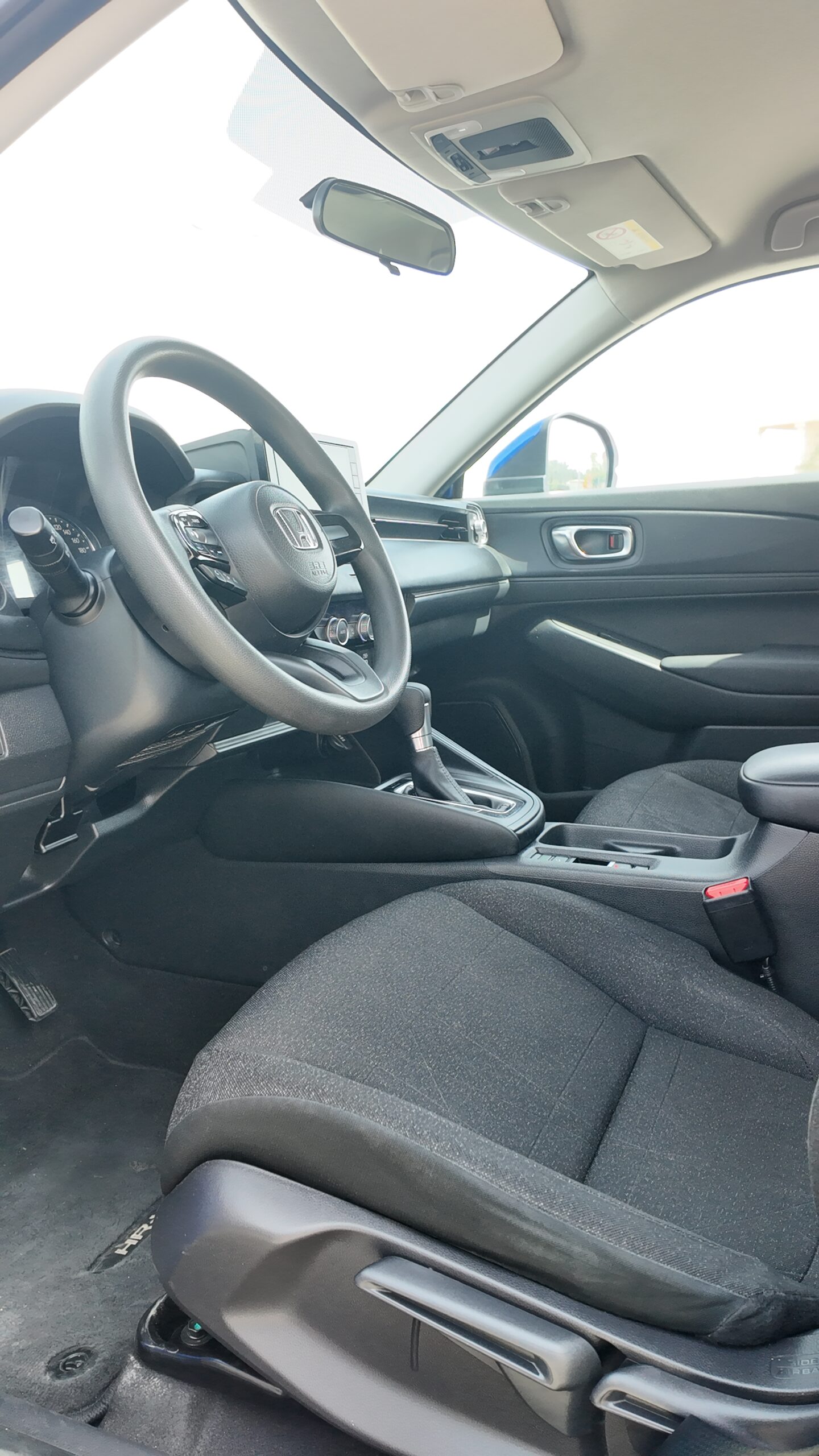 
								Honda HRV 2022 GCC New Shape full									