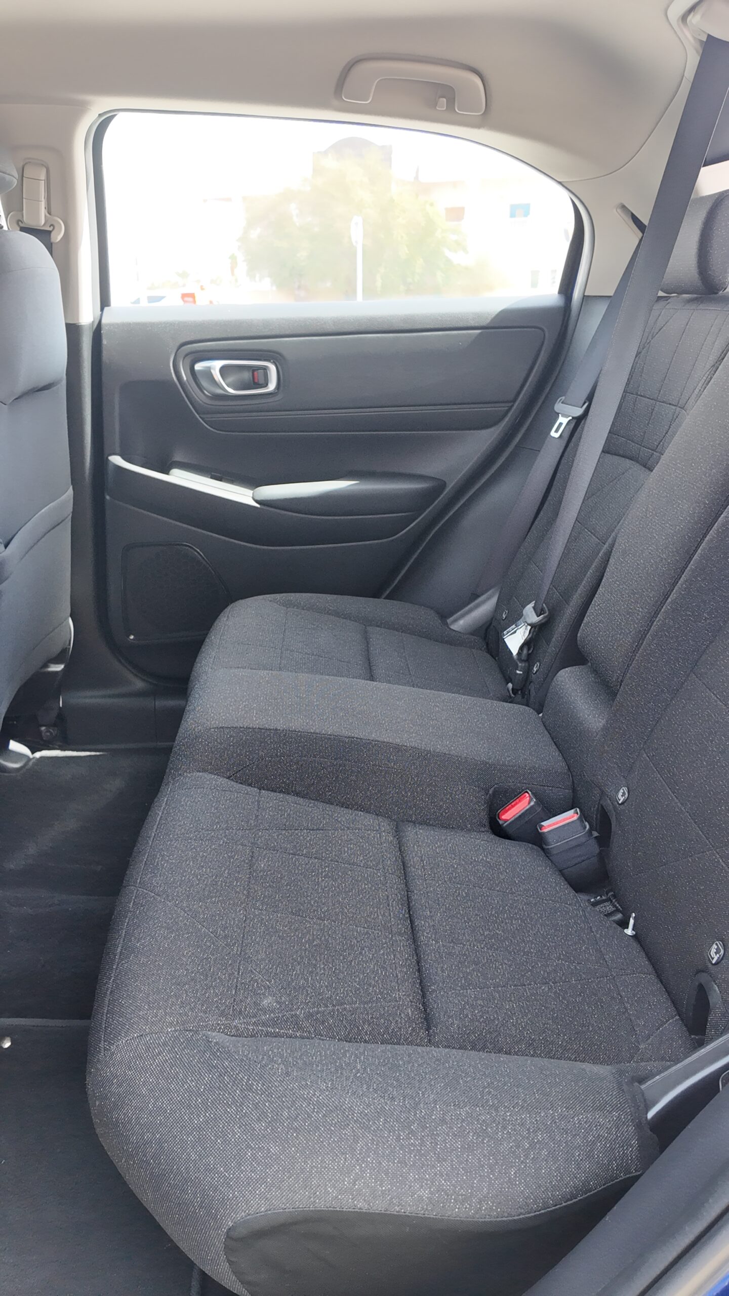 
								Honda HRV 2022 GCC New Shape full									