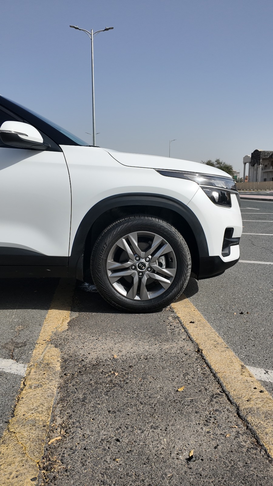 
								Kia Seltos Ex Full Option 2020 full									