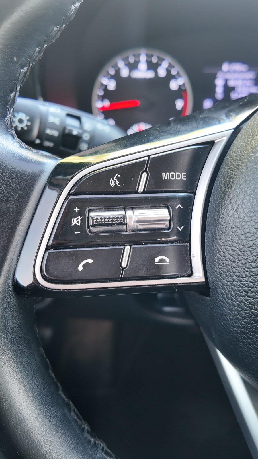 
								Kia Seltos Ex Full Option 2020 full									