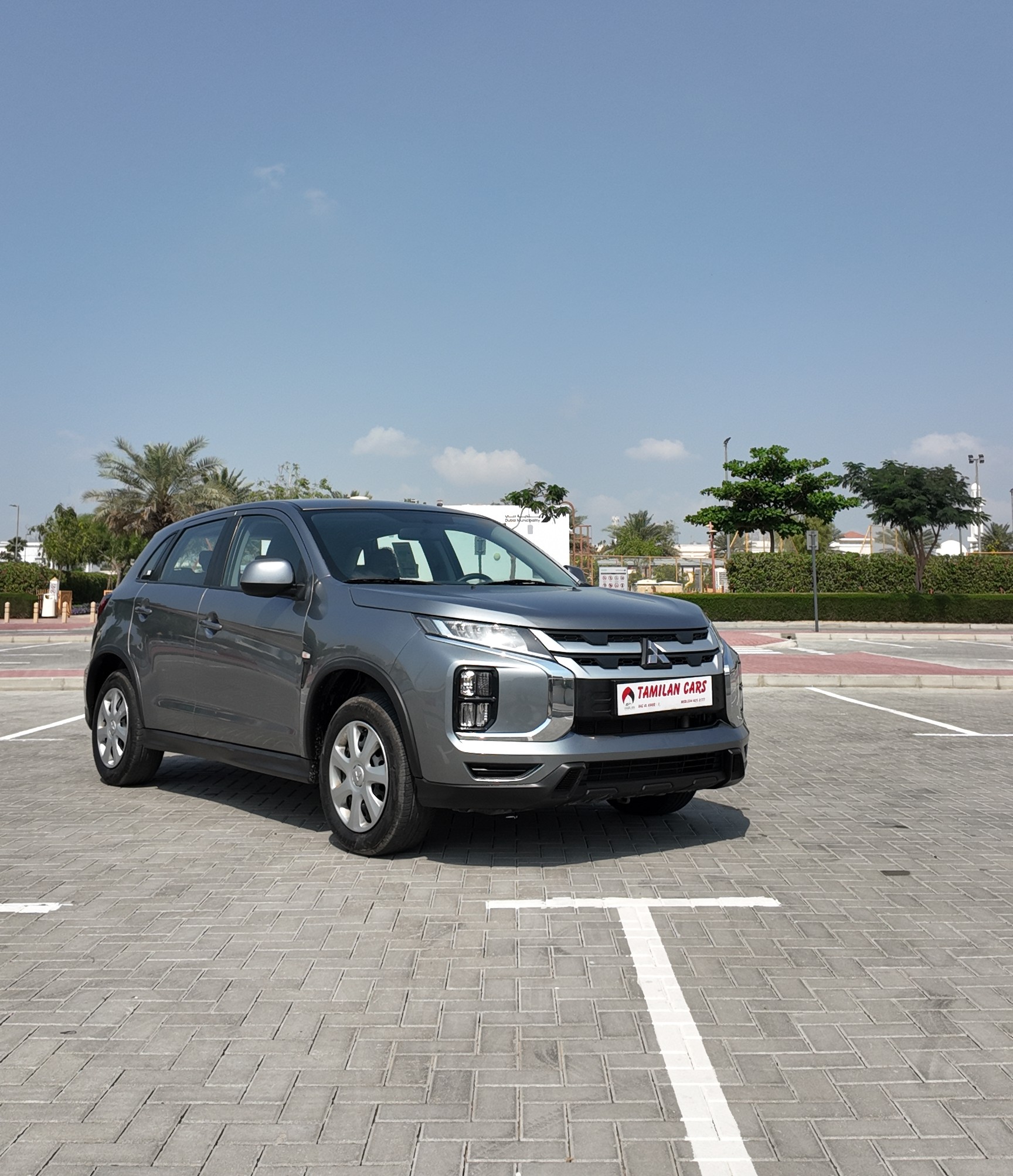 
								Mitsubishi ASX 2.0 L| full									