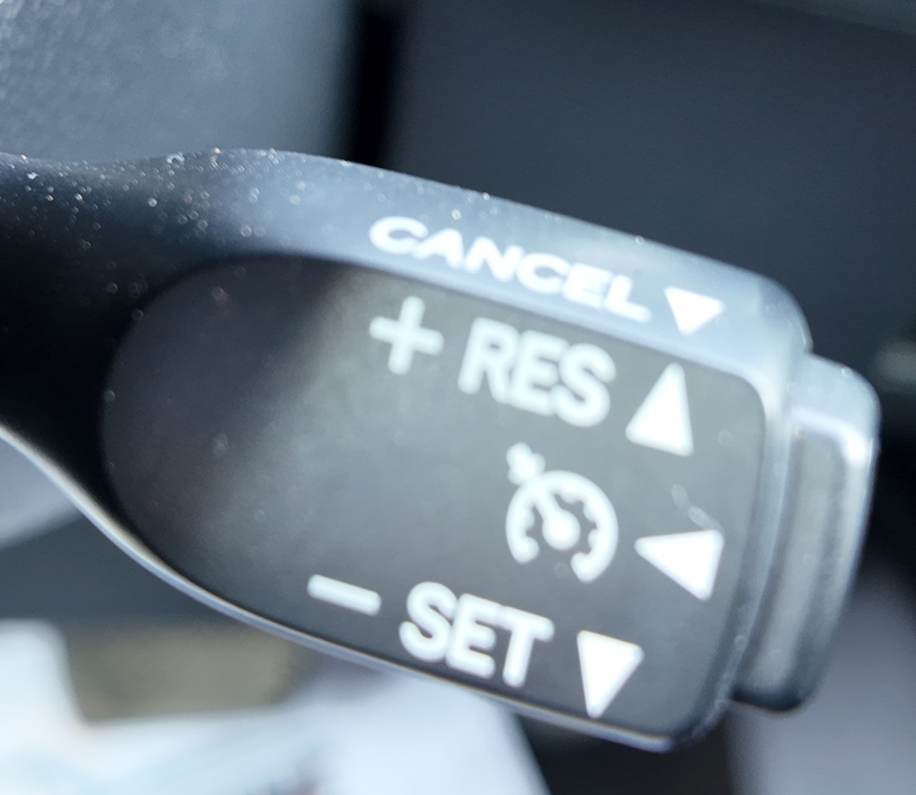 
								2021 | Toyota CH-R HYBRID | RED/BLACK | Service History full									