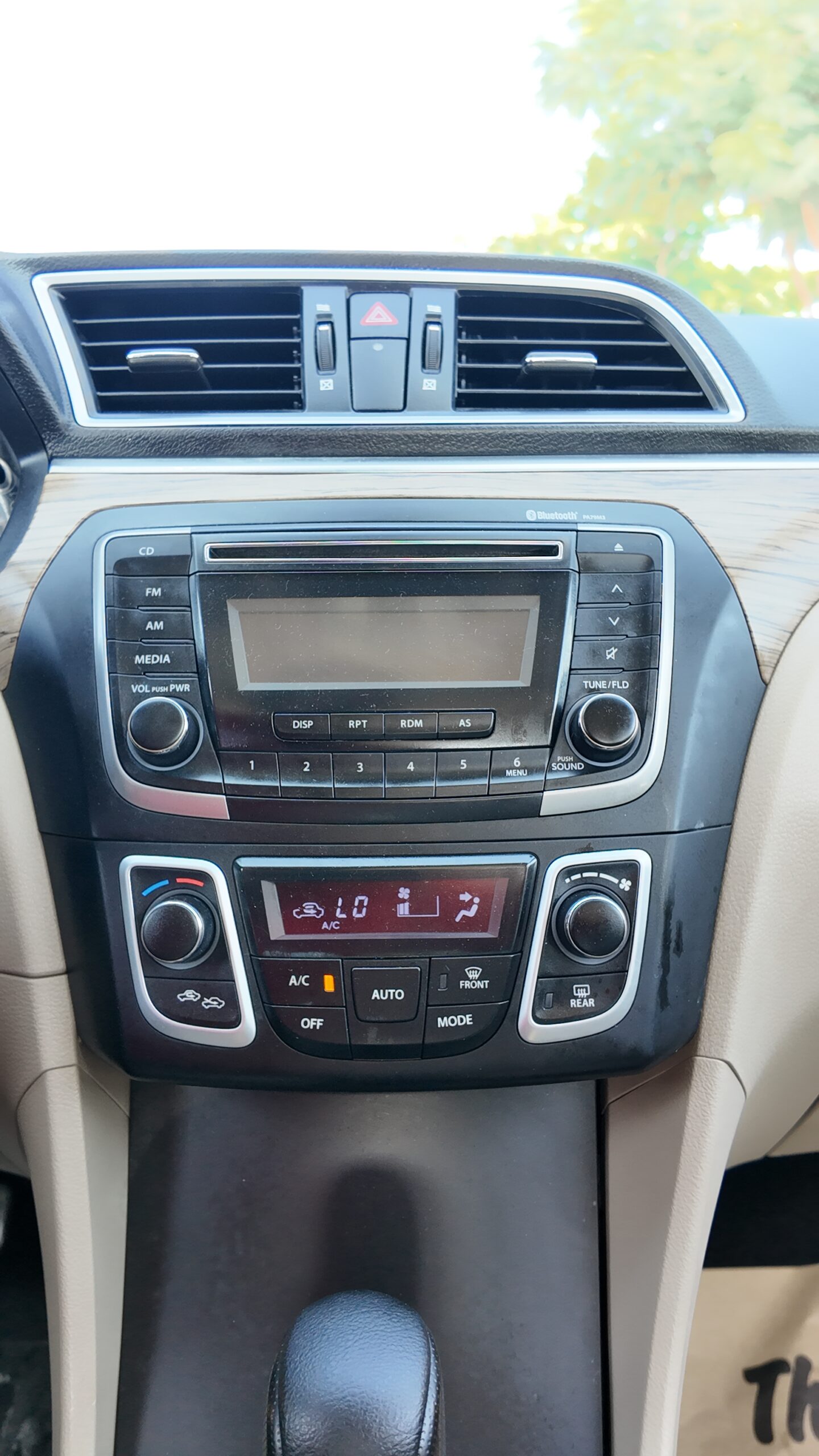 
								2023 Suzuki Ciaz 1.5L full									