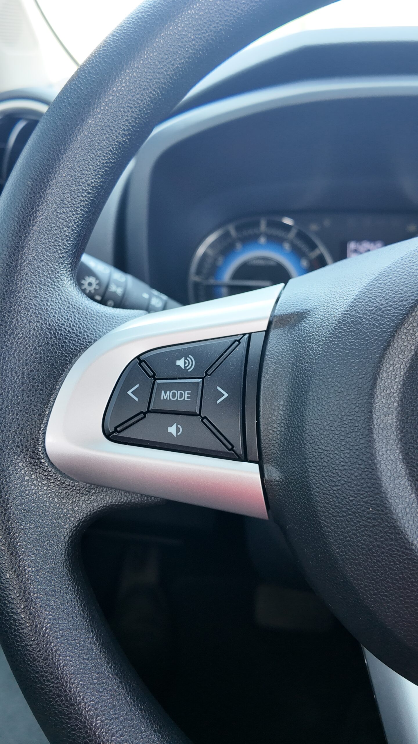 
								2021 Toyota Rush 1.5l Economy Car full									