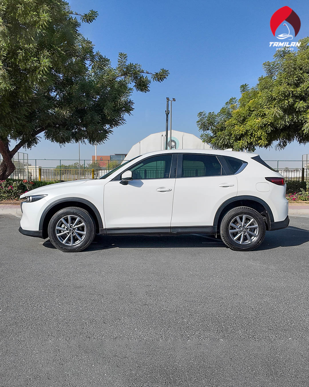 
								2023 Mazda CX-5 White full									