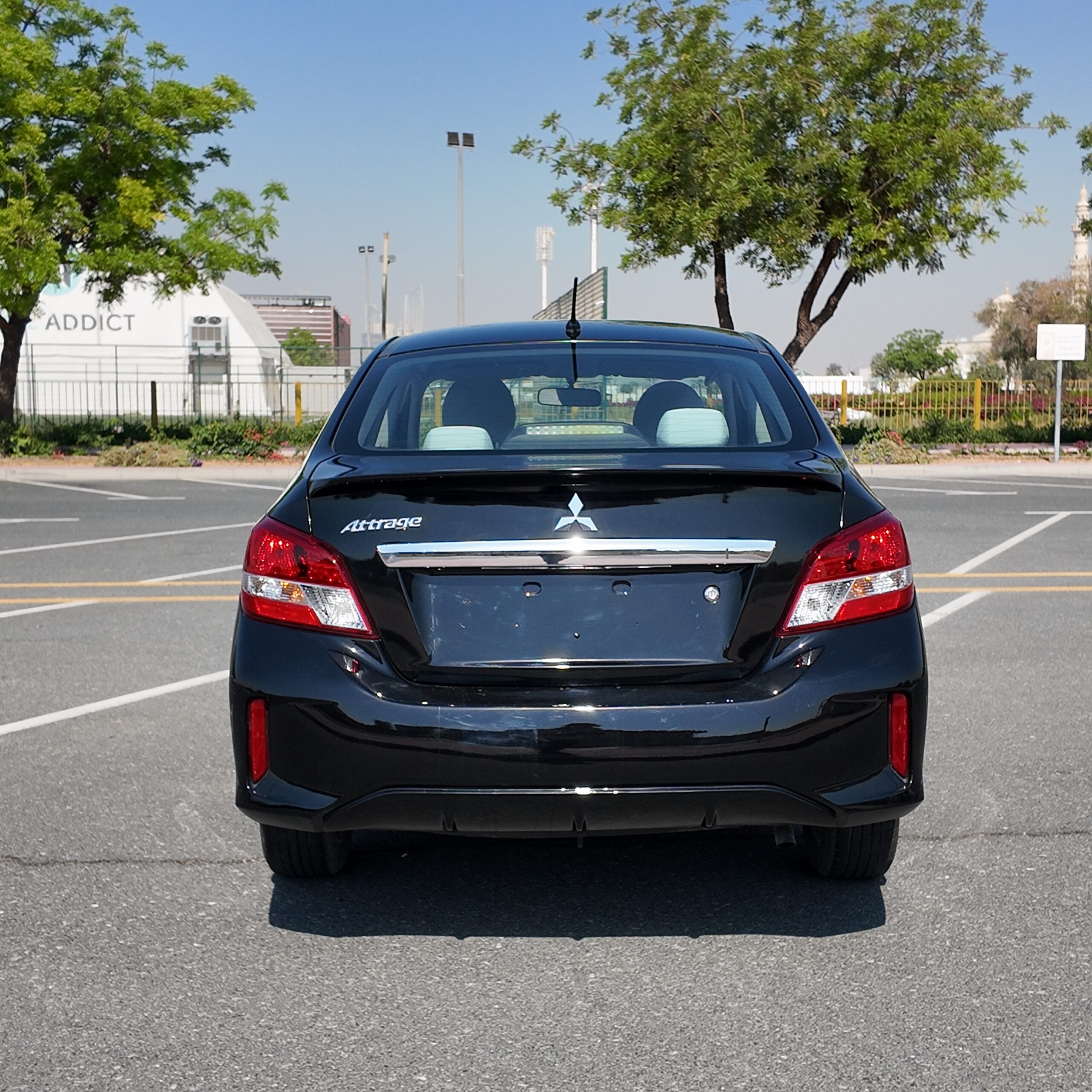 
								2021 Mitsubishi Attrage full									