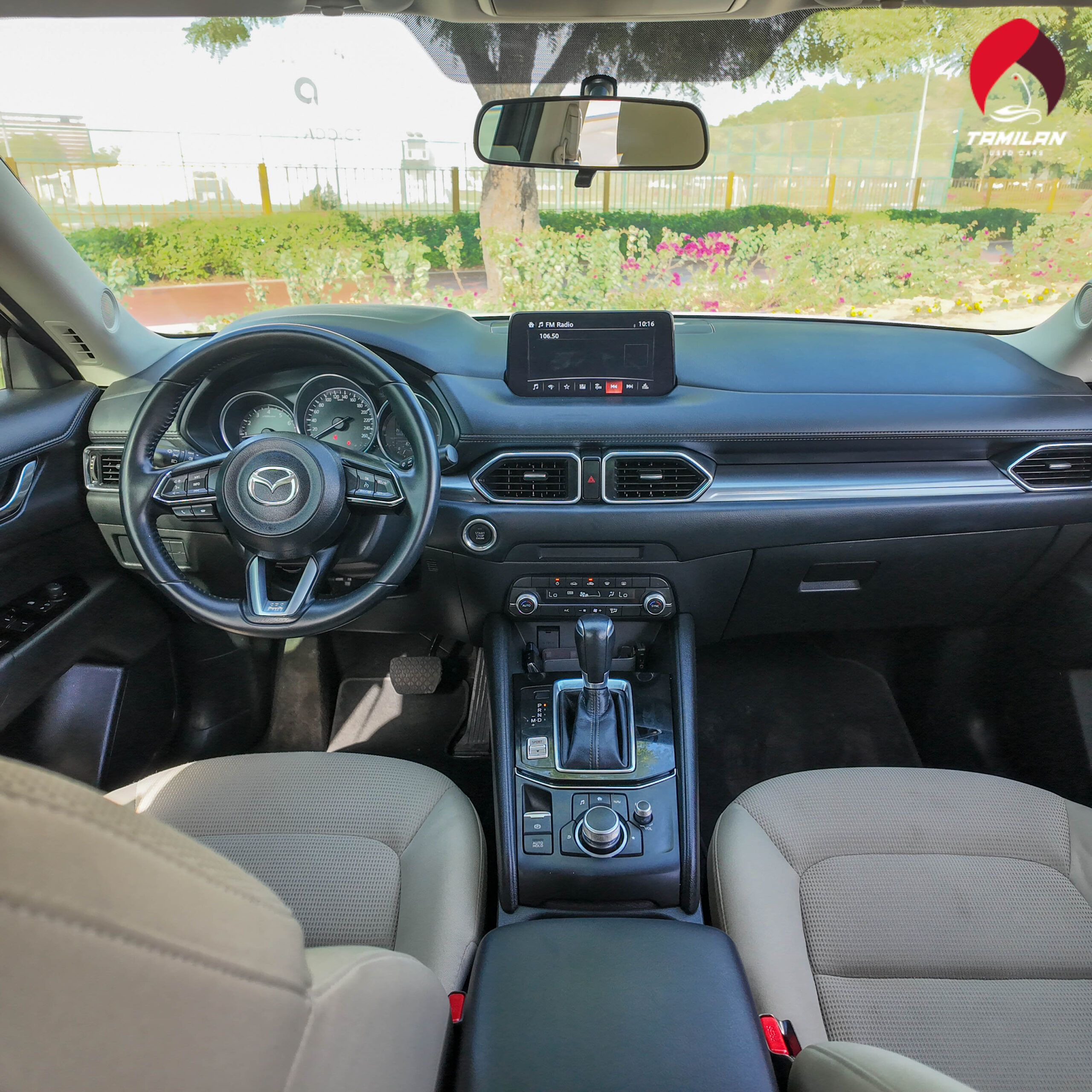 
								2023 Mazda CX-5 White full									