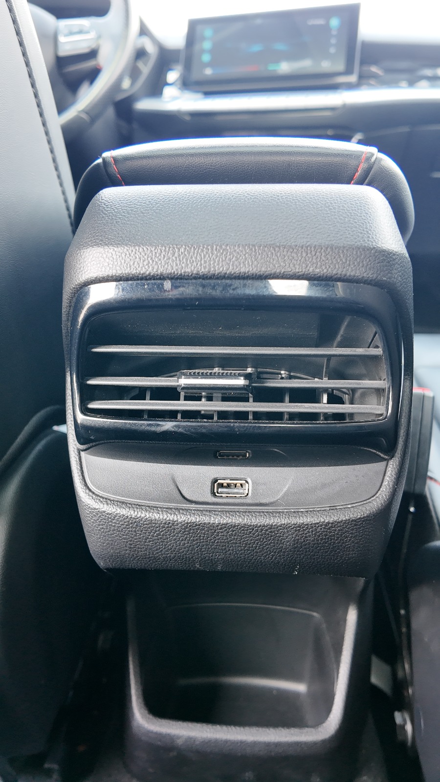 
								2023 MG GT 1.5 Turbo full									