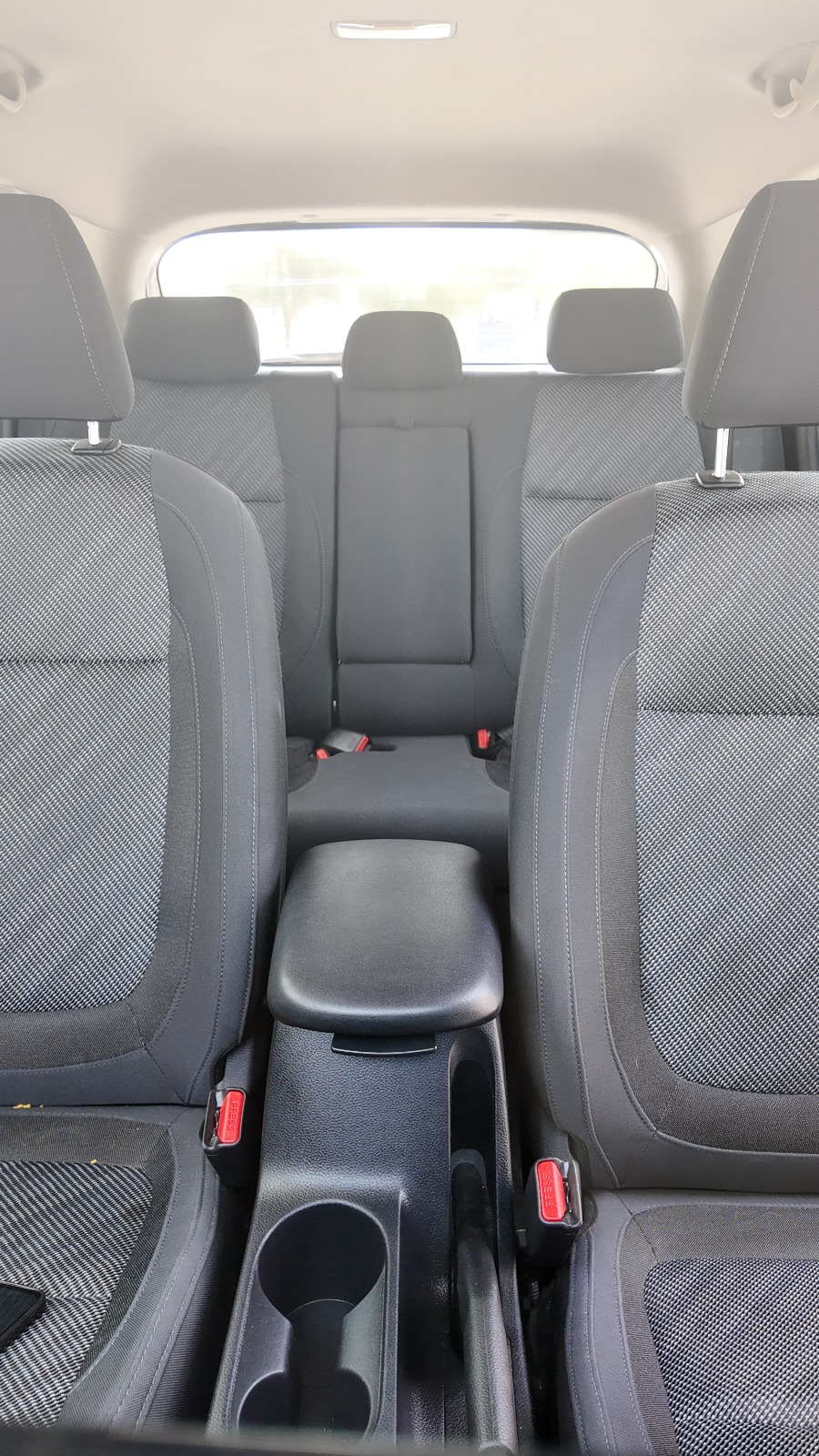 
								2023 Kia Seltos 1.6l Grey full									