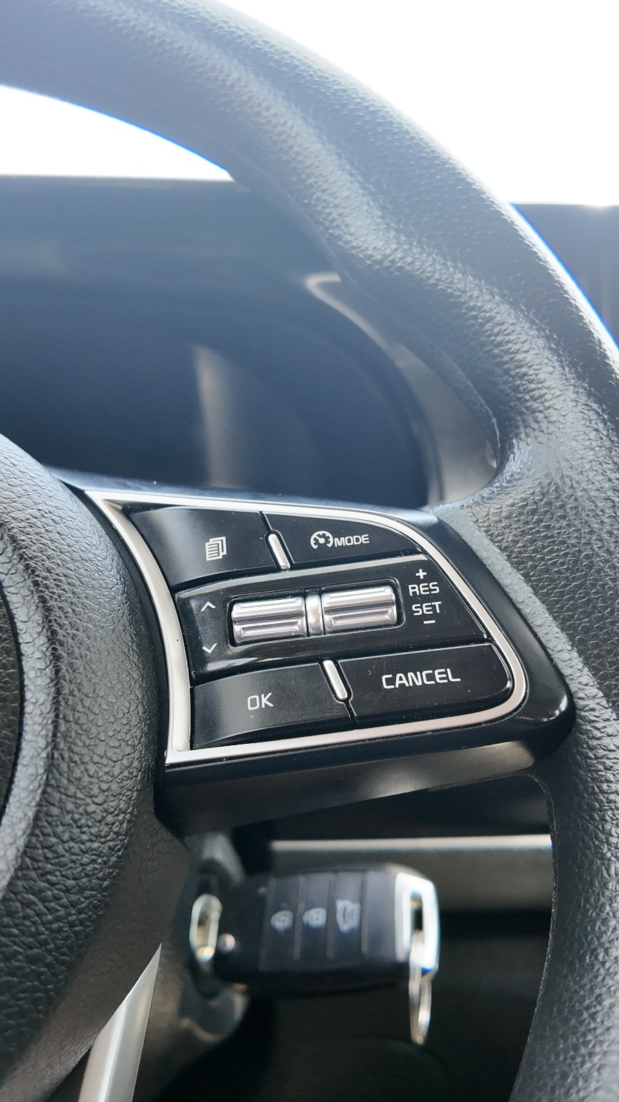 
								2023 Kia Seltos 1.6l Grey full									