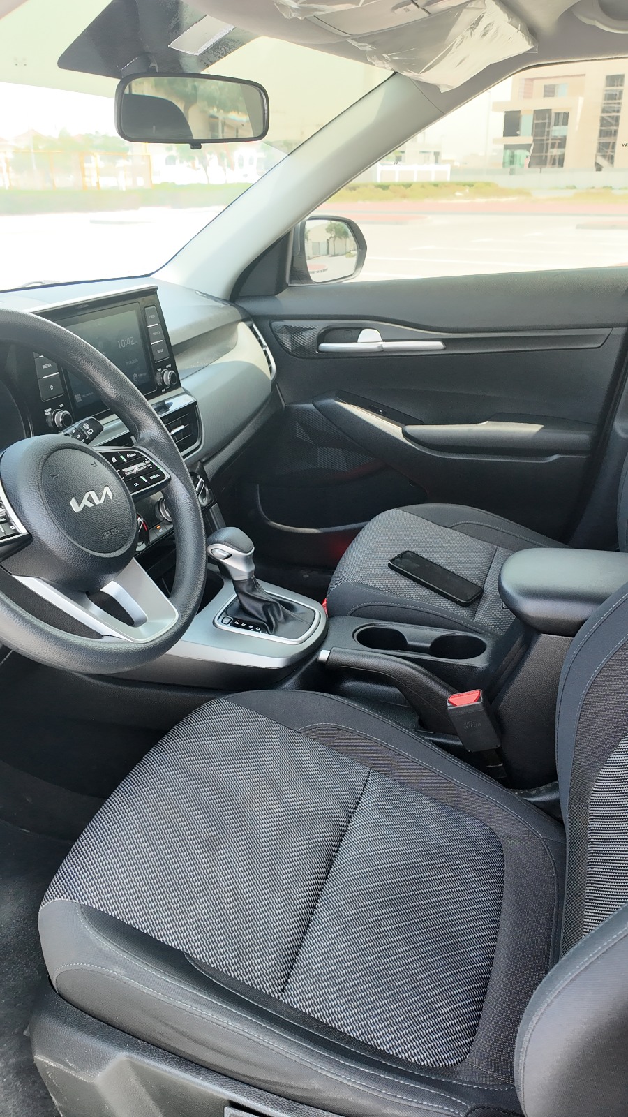 
								2023 Kia Seltos 1.6l Grey full									
