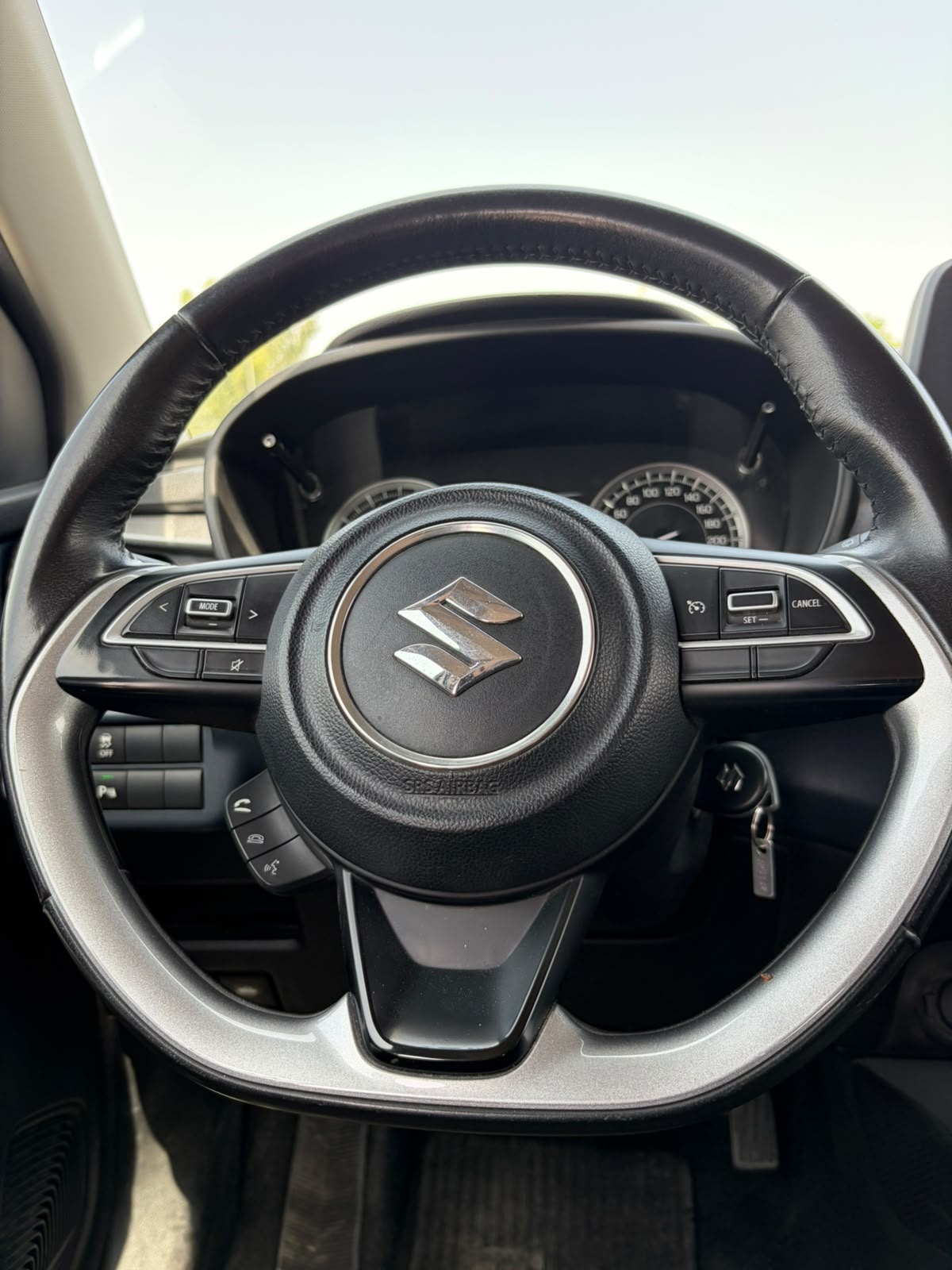 
								2024 Suzuki Baleno GLX full									