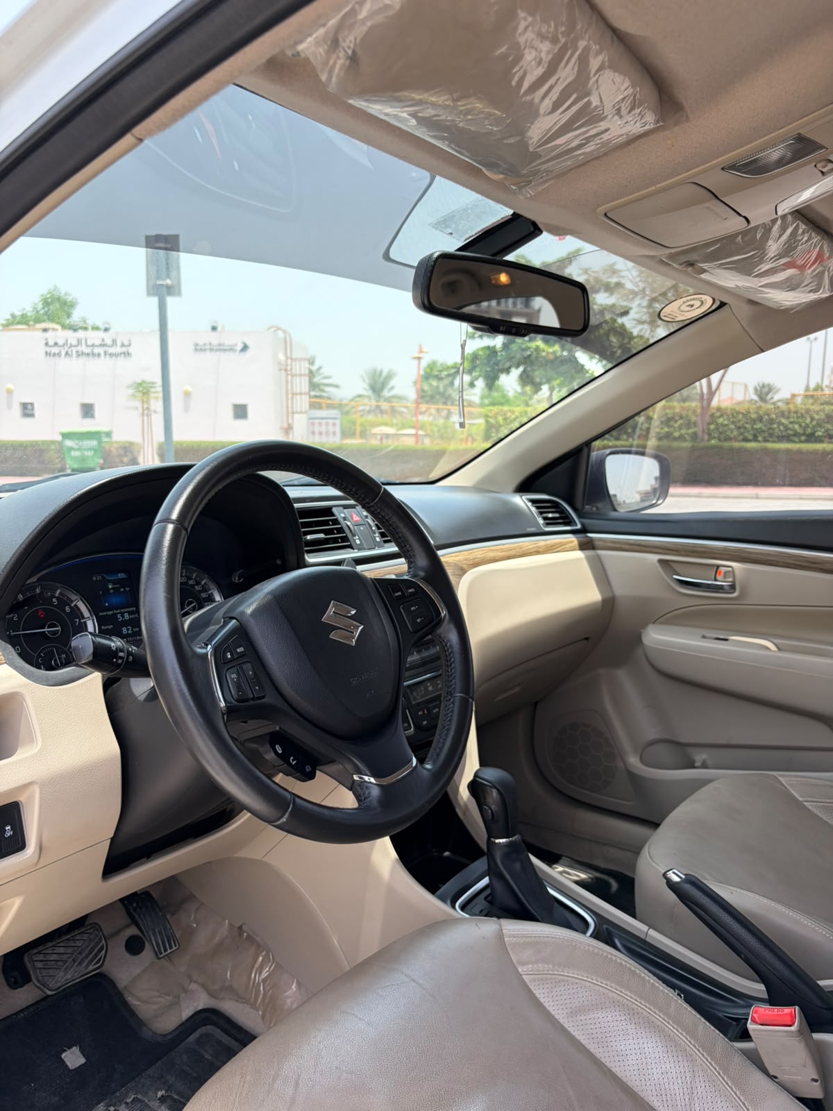 
								2023 Suzuki Ciaz GLX TOP OPTION full									