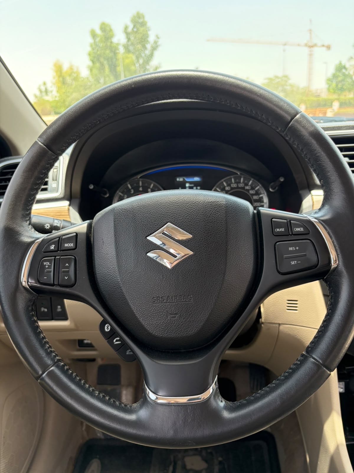 
								2023 Suzuki Ciaz GLX TOP OPTION full									