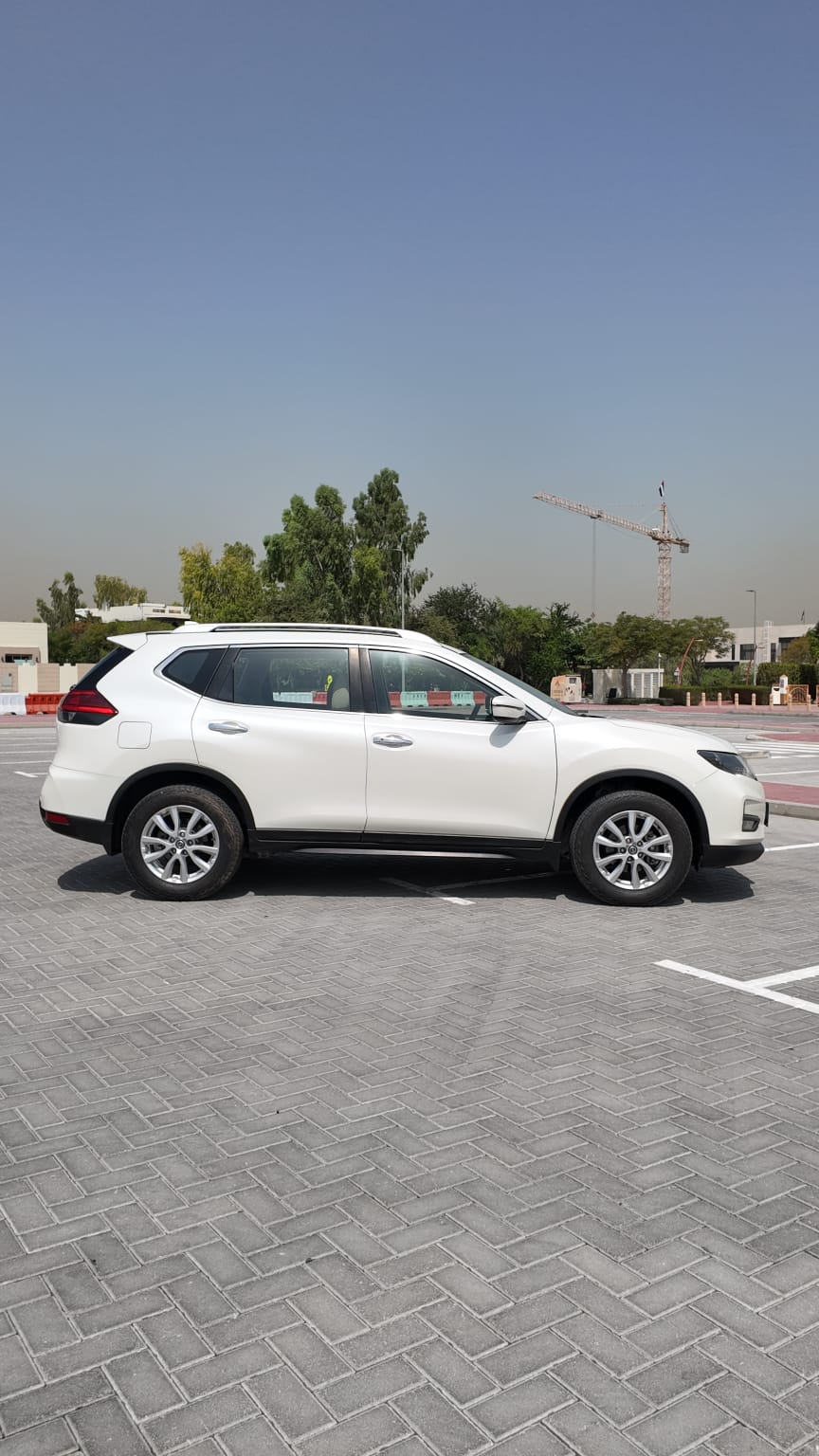 
								2020 Nissan X-Trail 4*4 full									