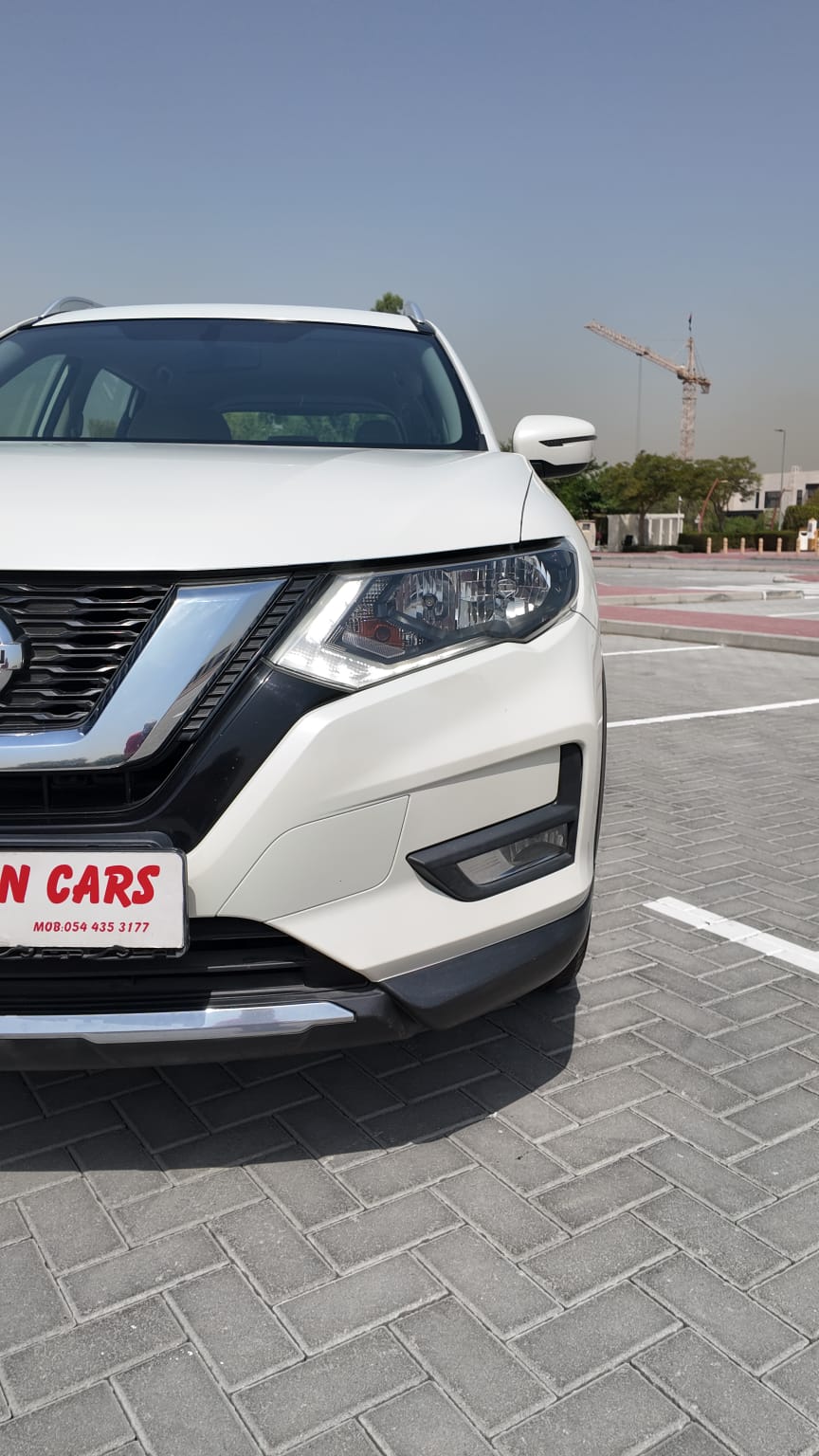 
								2020 Nissan X-Trail 4*4 full									