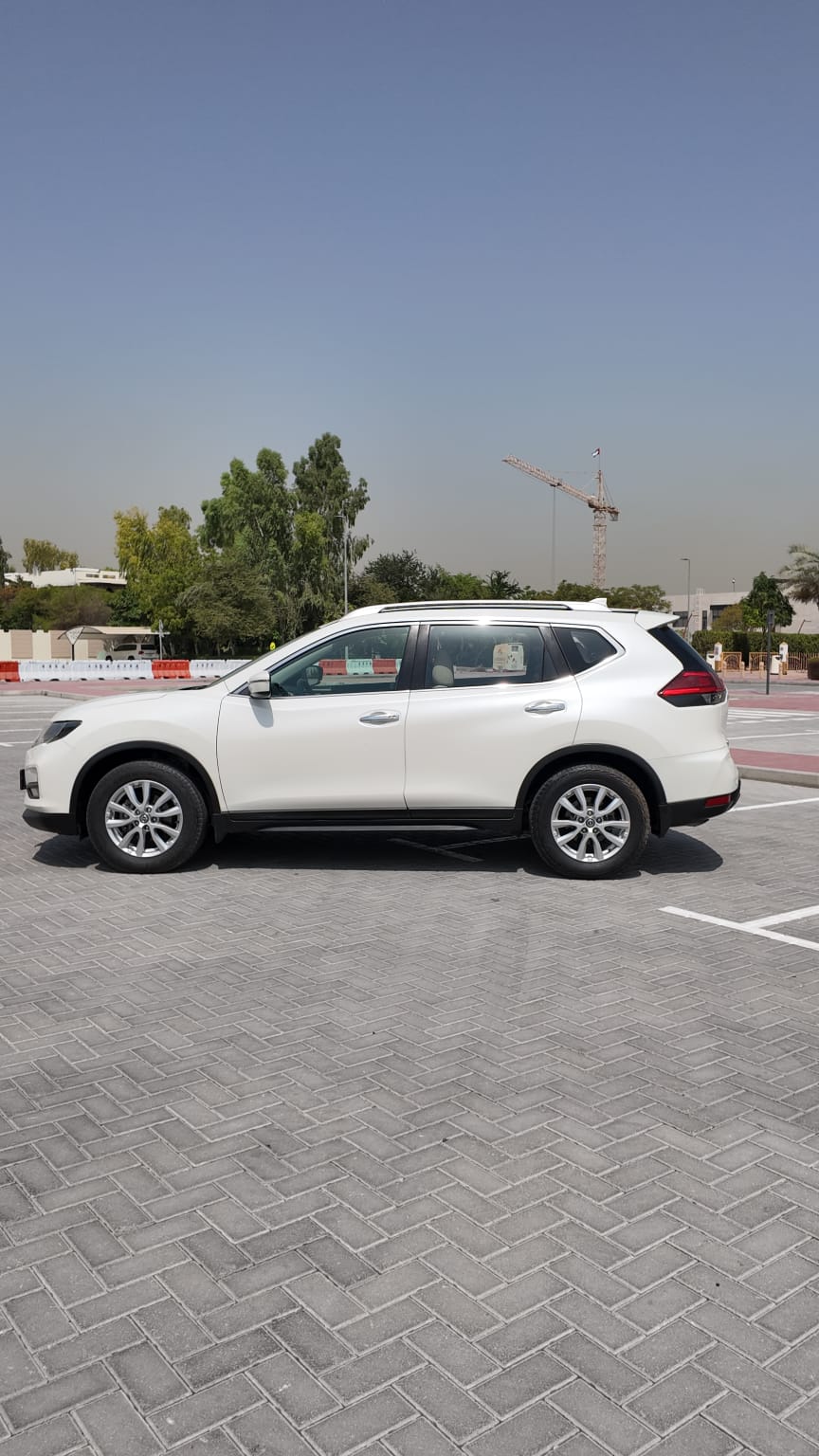 
								2020 Nissan X-Trail 4*4 full									