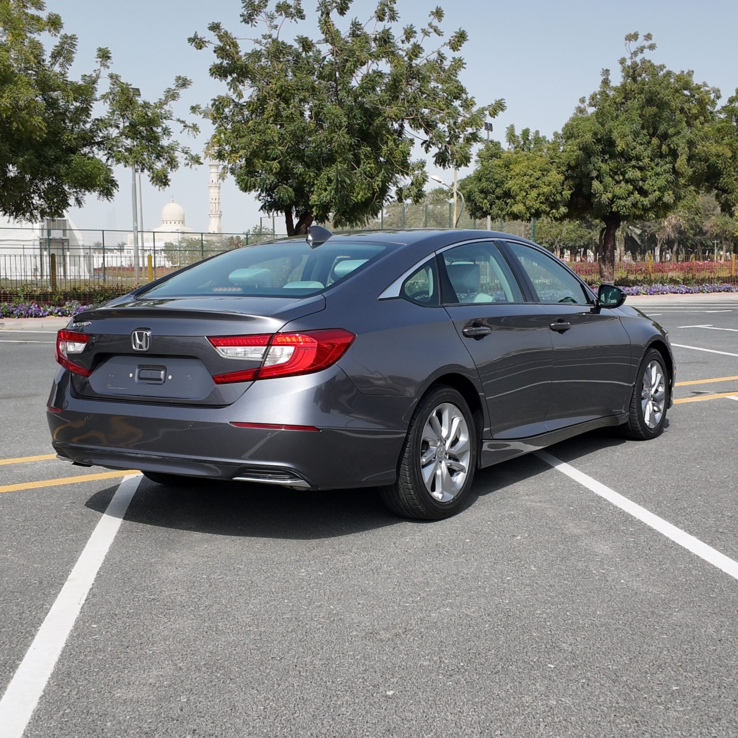 
								Honda Accord 1.5 Turbo 2022 full									