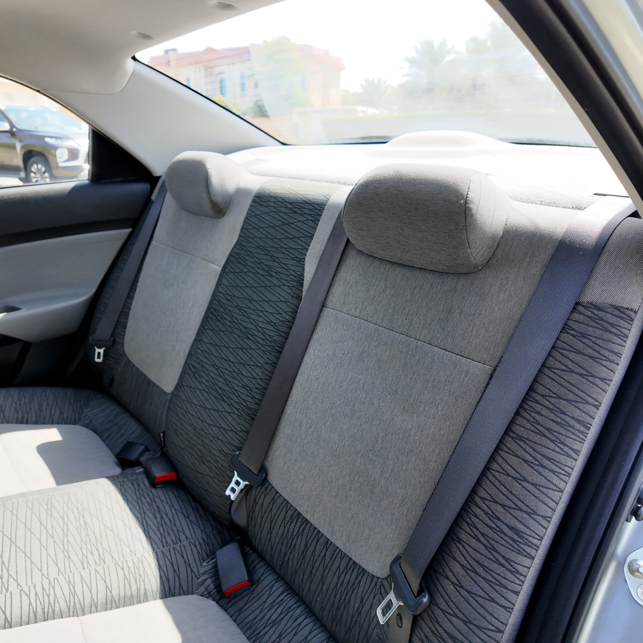 
								2022 Kia Pegas 1.4L Sedan – White full									