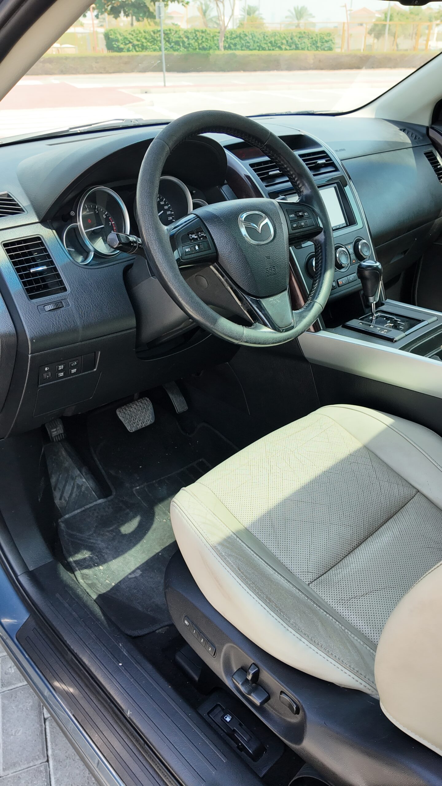 
								2014 MAZDA CX-9 AWD | FULL OPTION | 7 Seater full									