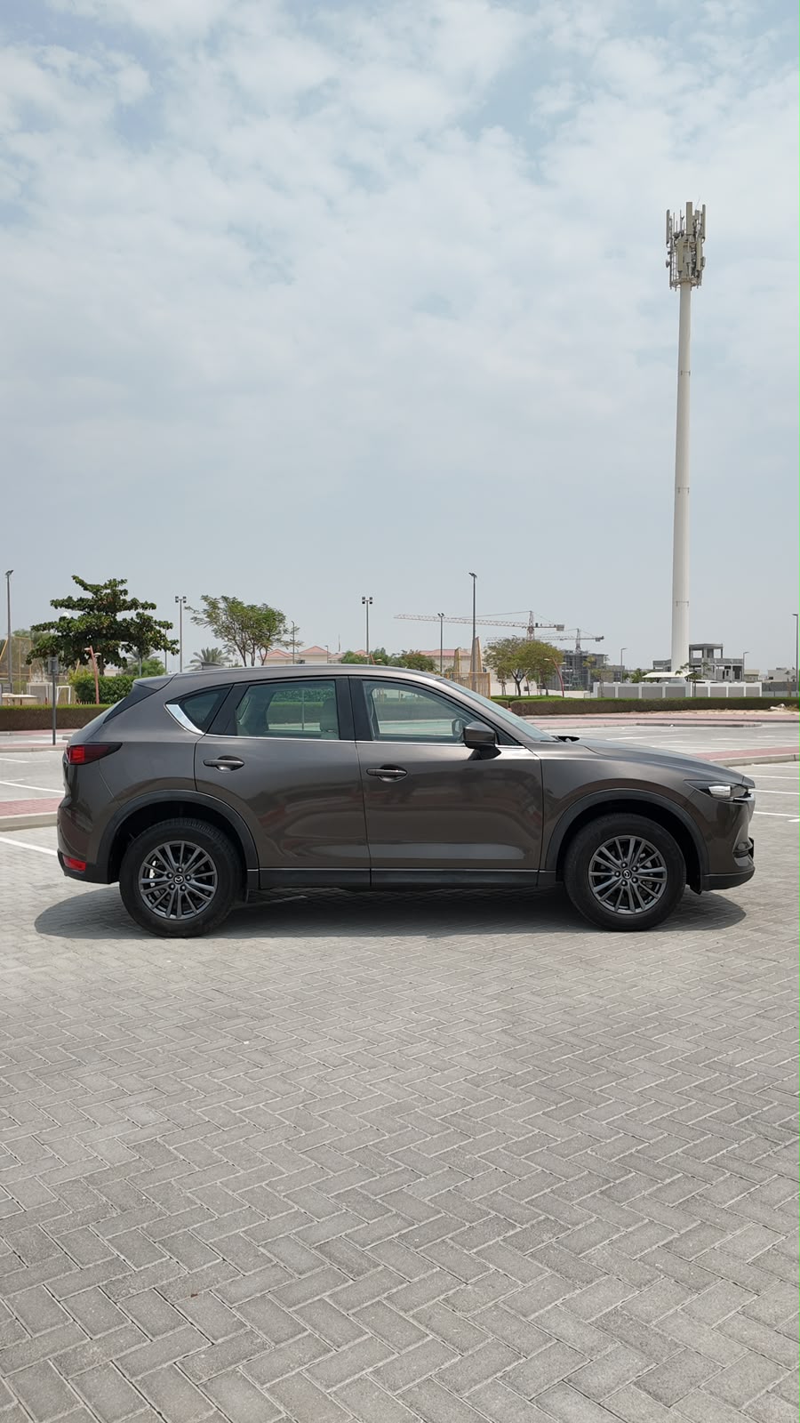 
								2022 Mazda CX5 full									