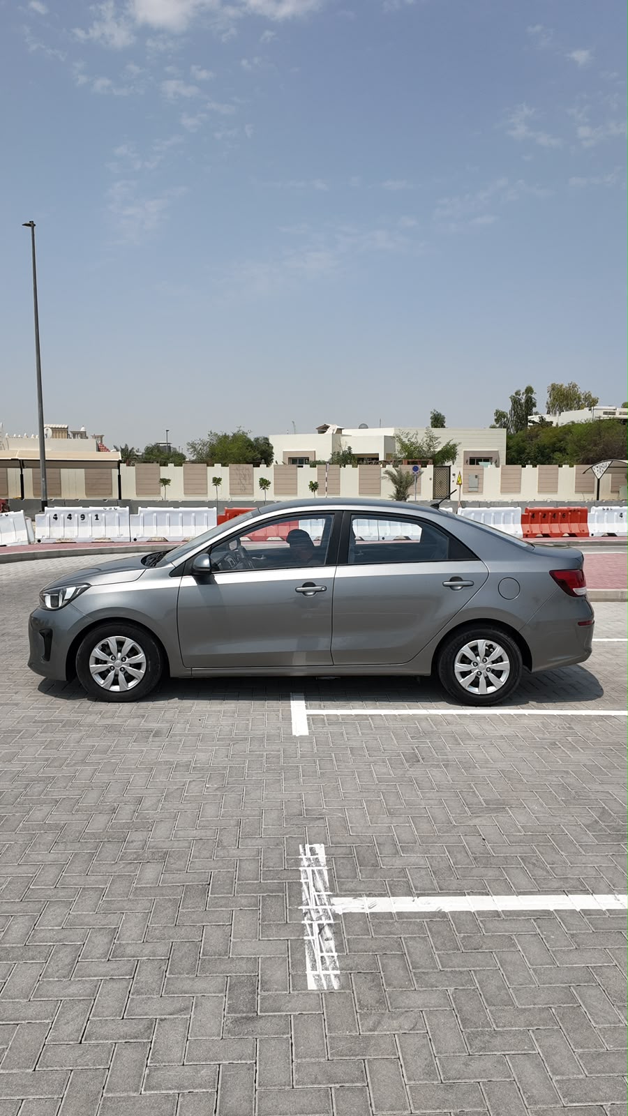 
								2021 Kia Pegas full									
