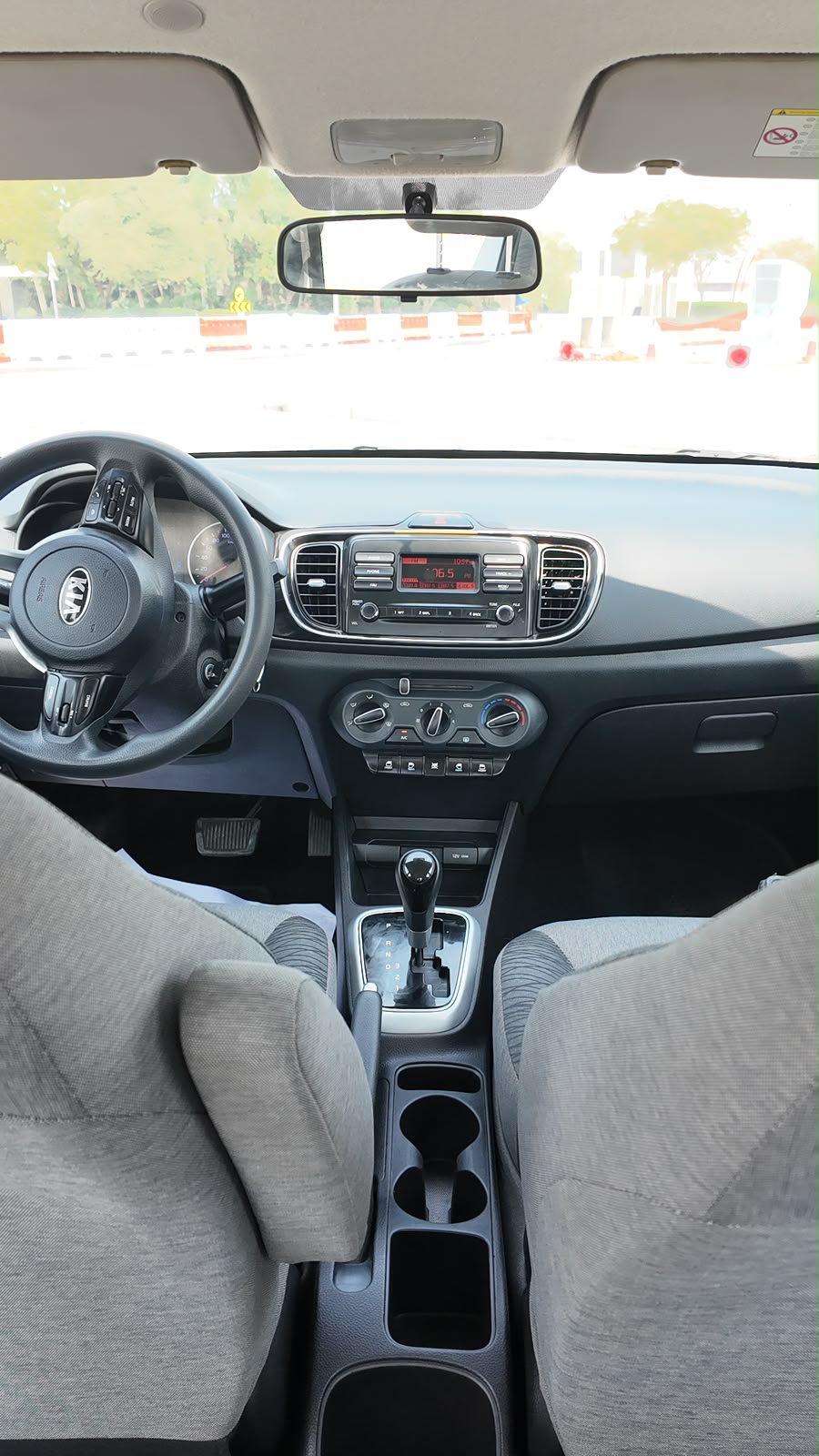 
								2021 Kia Pegas full									
