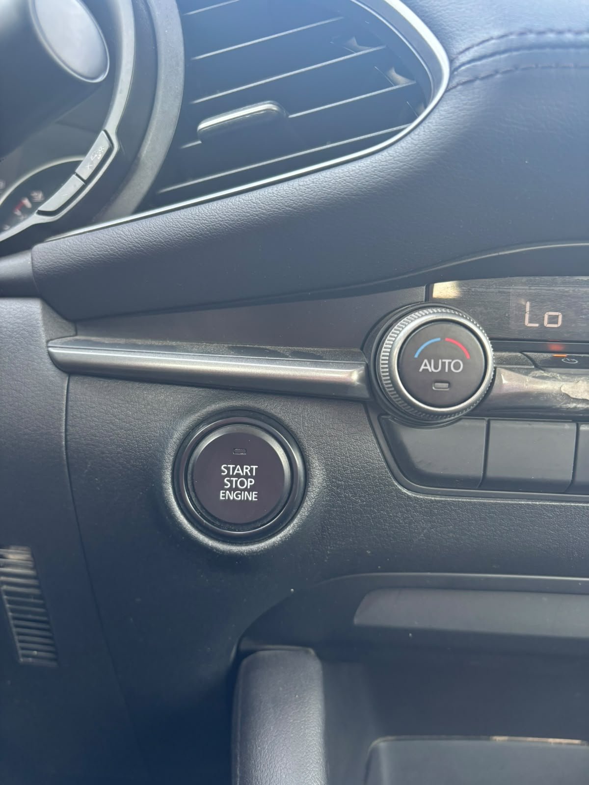 
								2023 Mazda 3 Evolve 2.0L full									