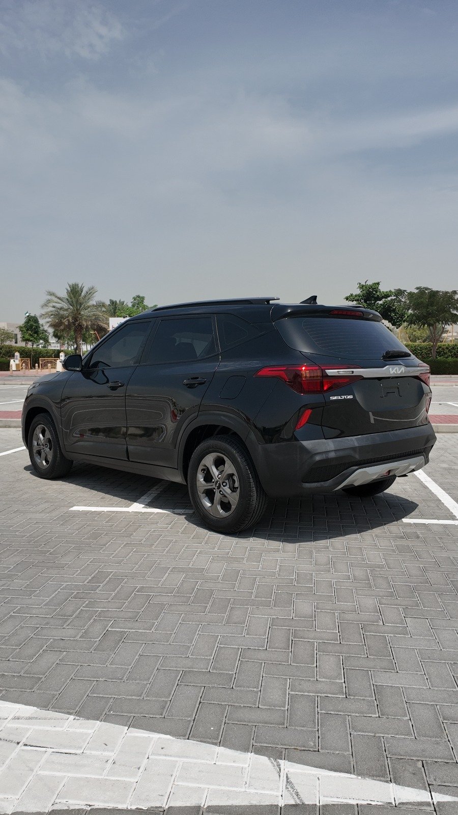 
								2021 Kia Seltos LX full									