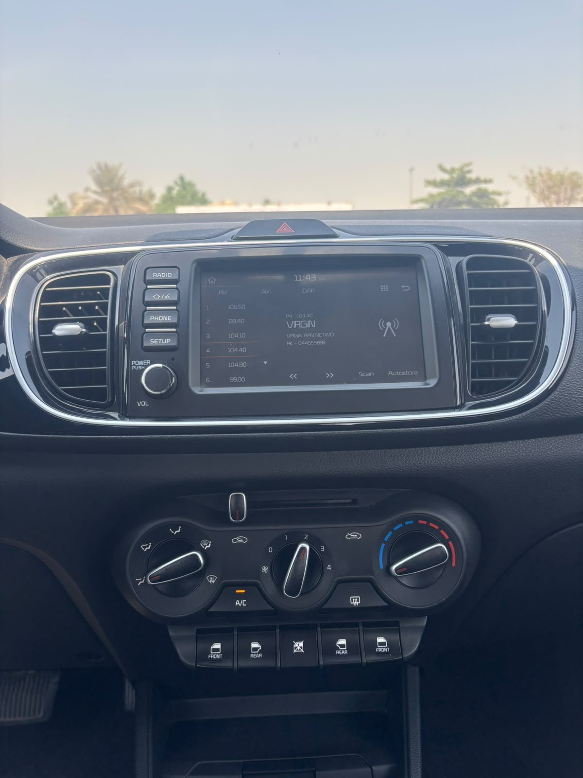
								2023 Kia Pegas full									