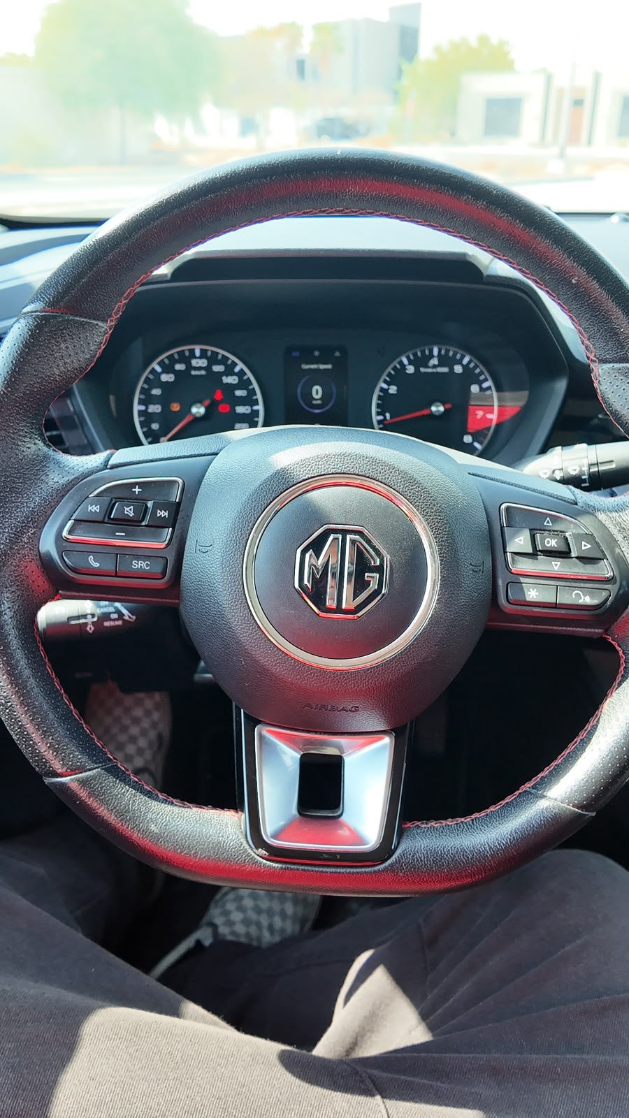 
								2024 MG GT 1.5L Turbo full									