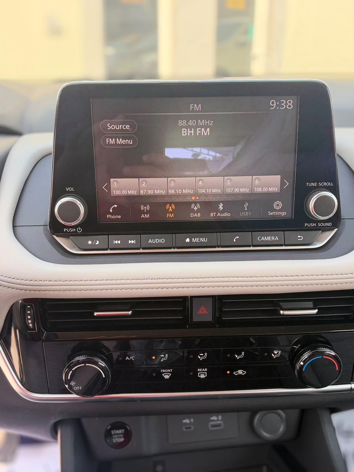 
								Nissan X-trail S full									