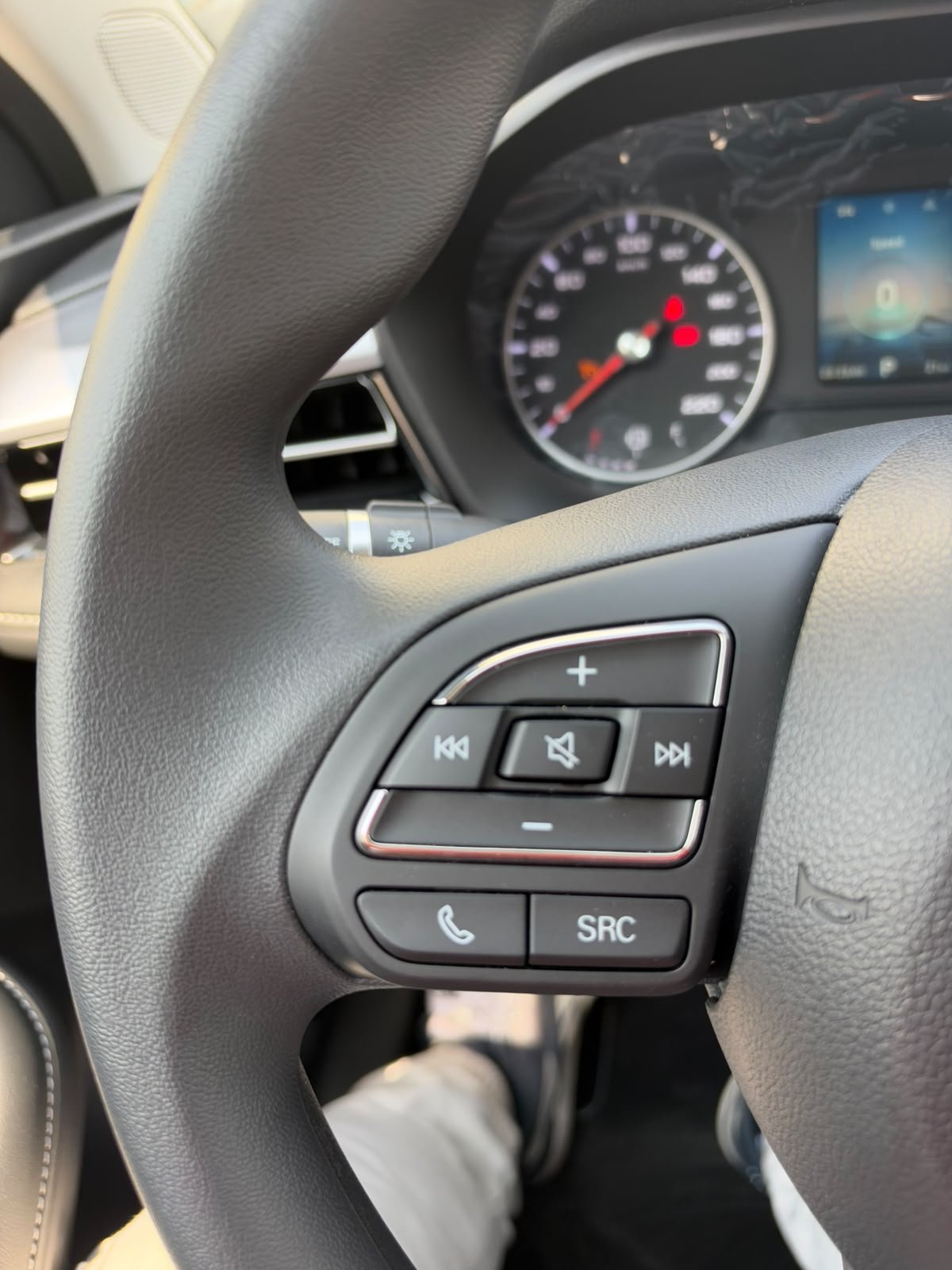 
								Mg Mg5 1.5L full									